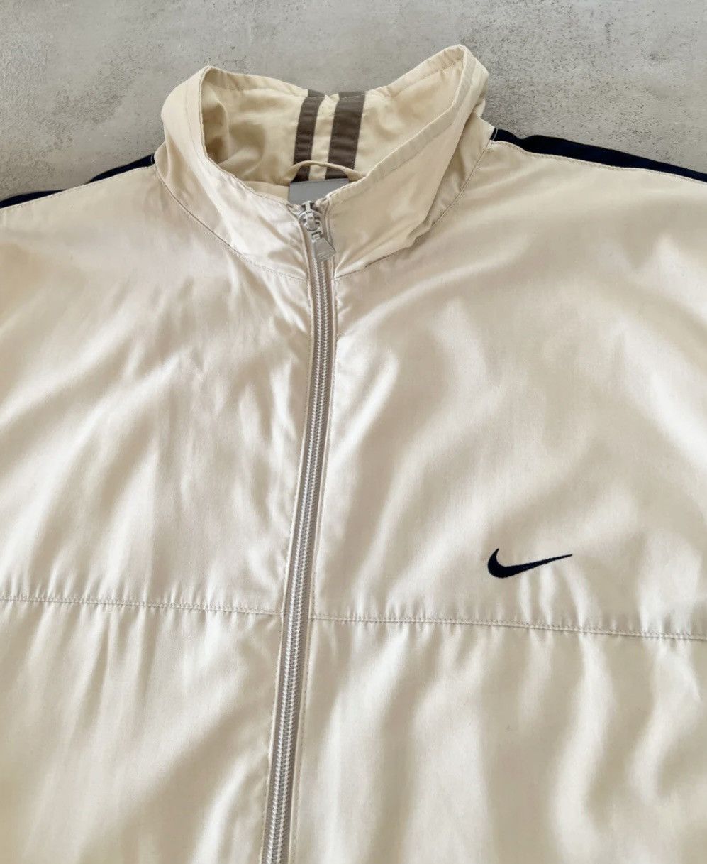 Nike Creme Nike Jacket - 2000s - Rare Size US M / EU 48-50 / 2 - 2 Thumbnail