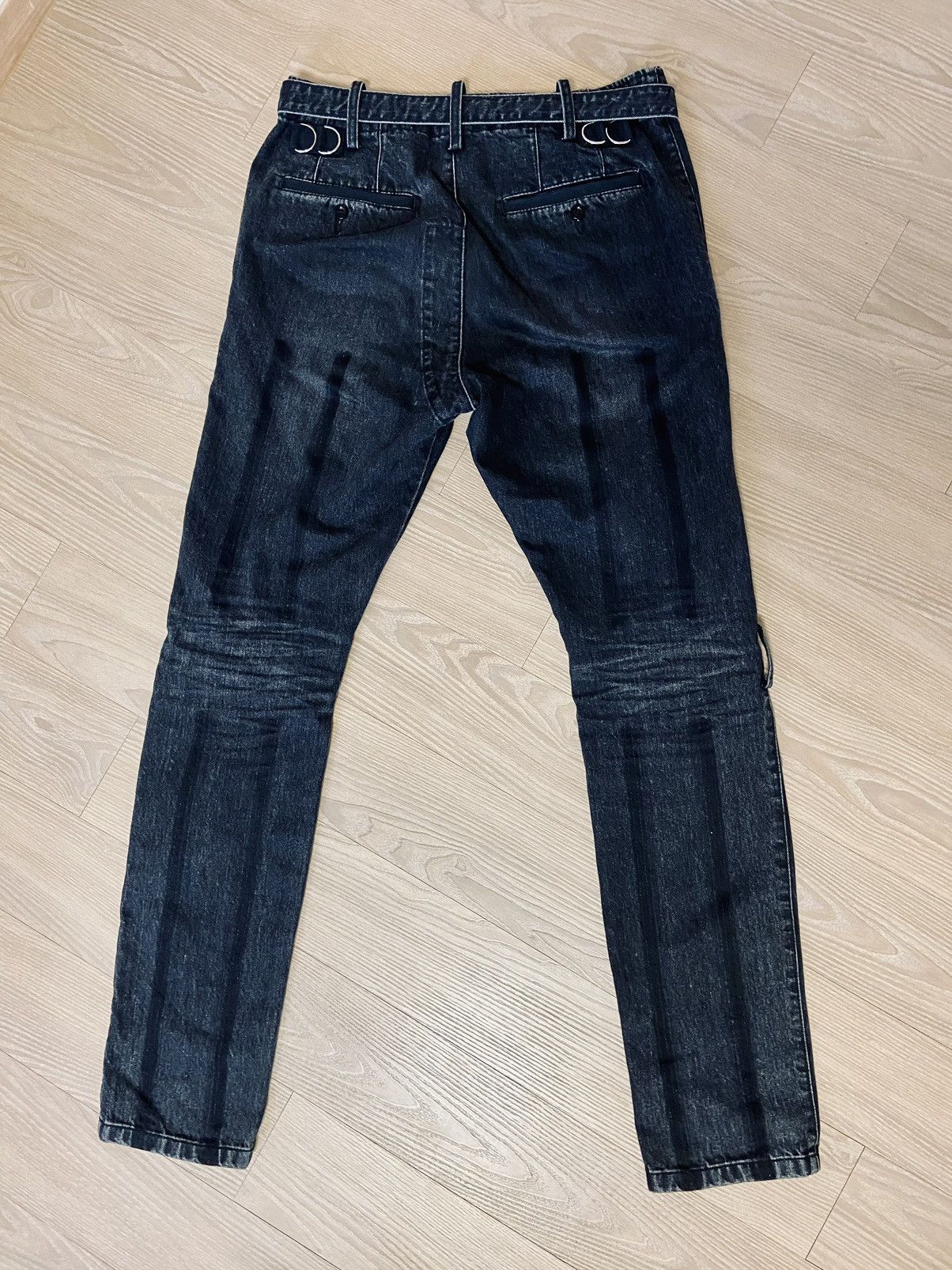 Sacai Sacai Distressed Stonewashed Denim Jeans Size US 31 - 10 Thumbnail
