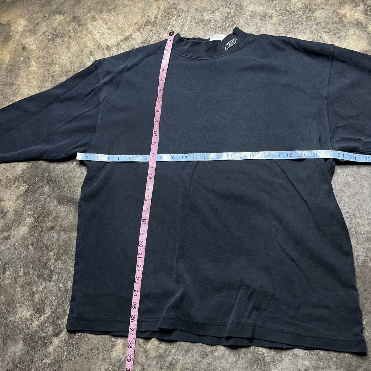 Reebok × Vintage vintage reebok thrashed distressed mockneck tshirt Size US L / EU 52-54 / 3 - 5 Thumbnail
