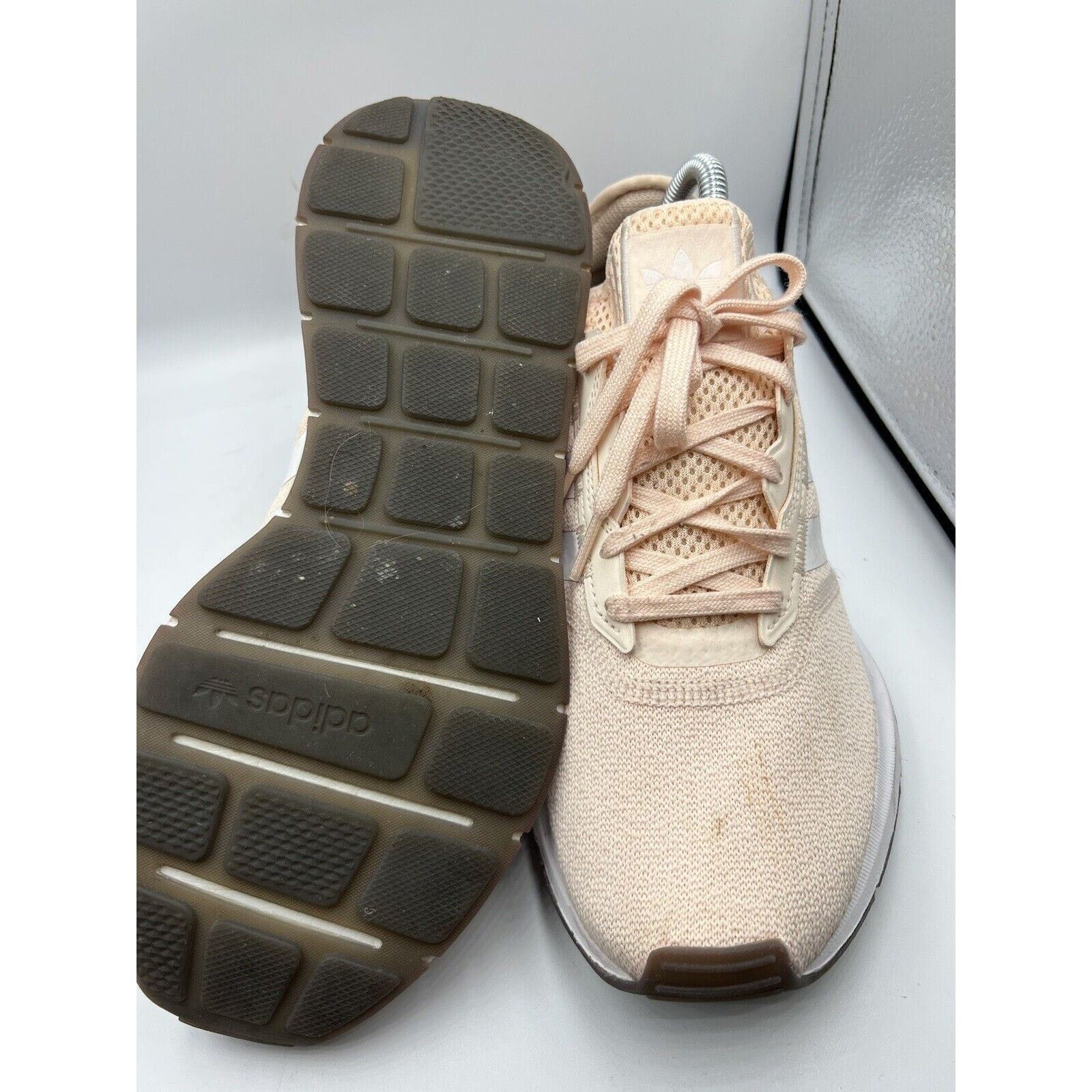Adidas Adidas Originals Swift Run White/Pink Womens Size 10 FY2136 Size US 10 / IT 40 - 6 Thumbnail