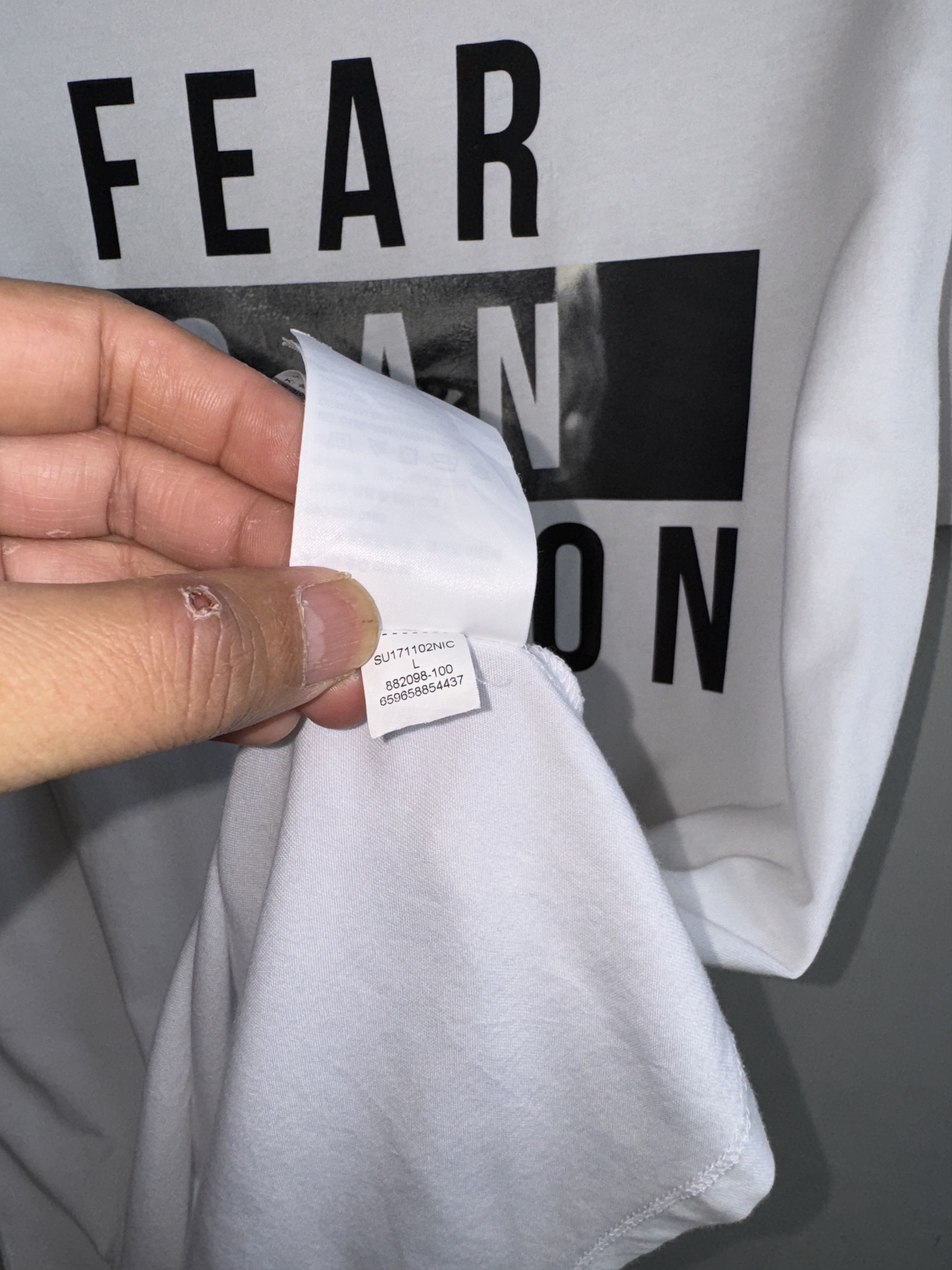Jordan Brand Nike Air Jordan Fear Is An Illusion Shirt Size US L / EU 52-54 / 3 - 6 Thumbnail