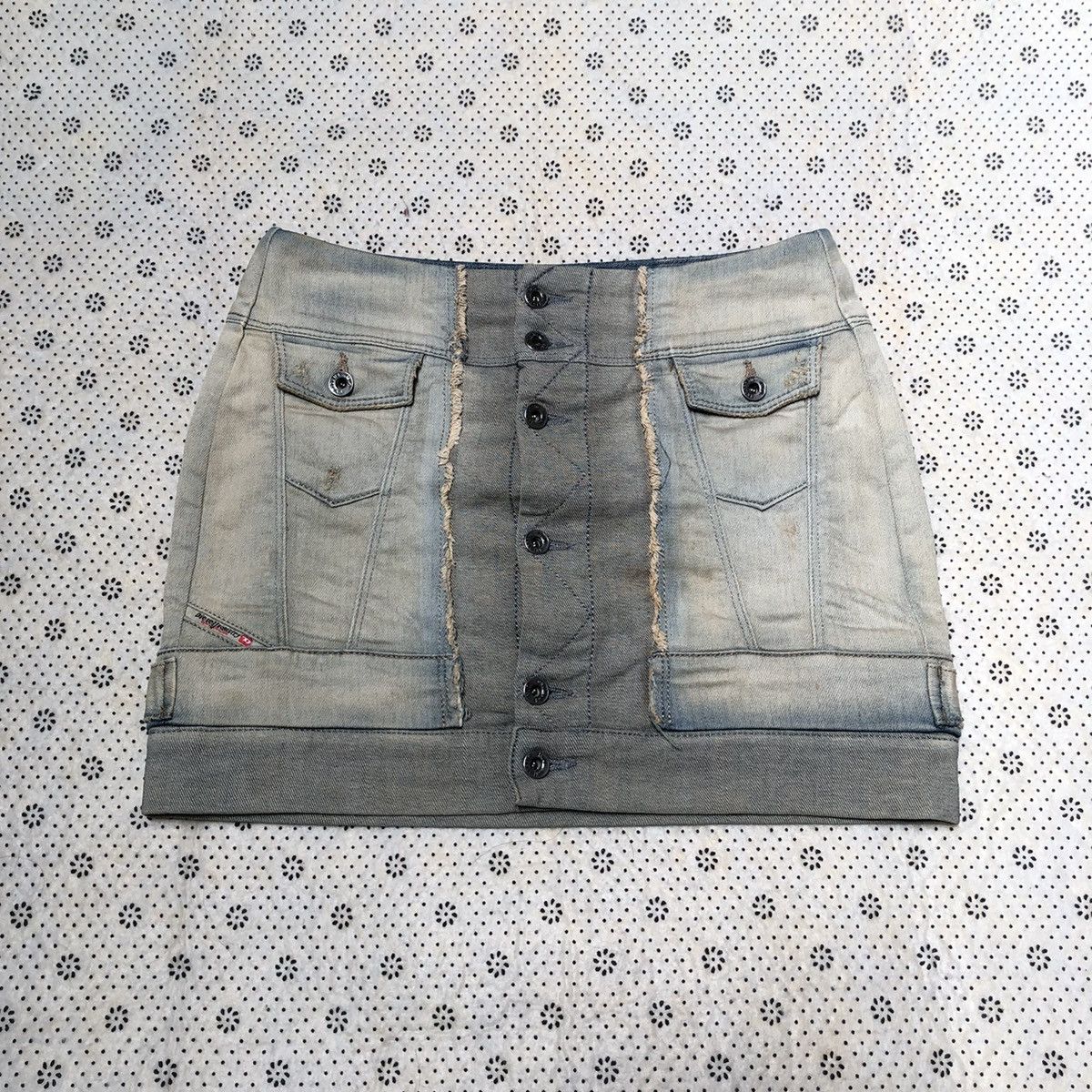 Diesel DIESEL full button jeans mini skirt Size 26" / US 2 / IT 38 - 5 Thumbnail