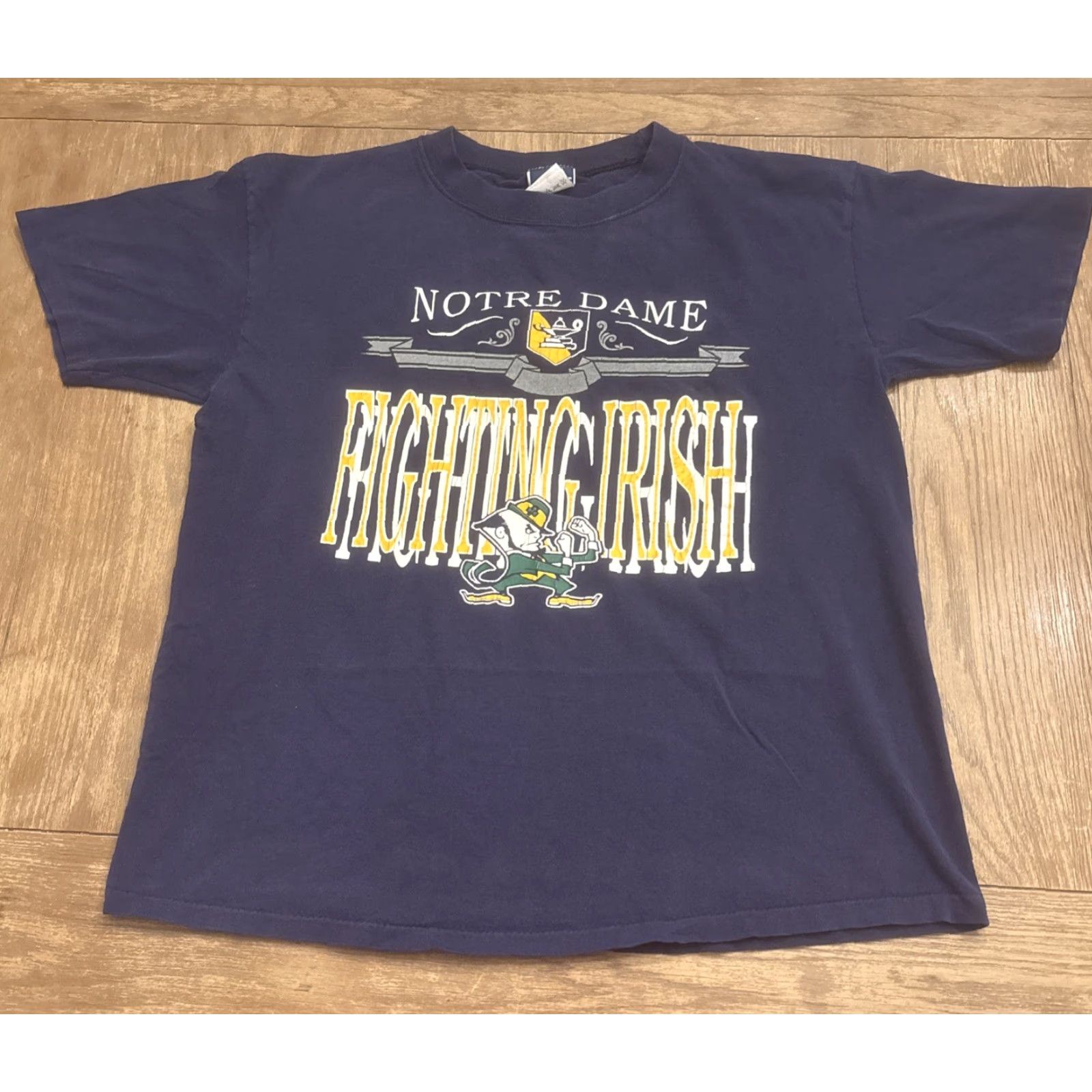 Vintage VINTAGE Notre Dame Fighting Irish Distressed T Shirt Size L Blue Men Shirt 90s College Sports Lou Holtz Notre Dame Fighting Irish Nike? Size US L / EU 52-54 / 3 - 2 Thumbnail