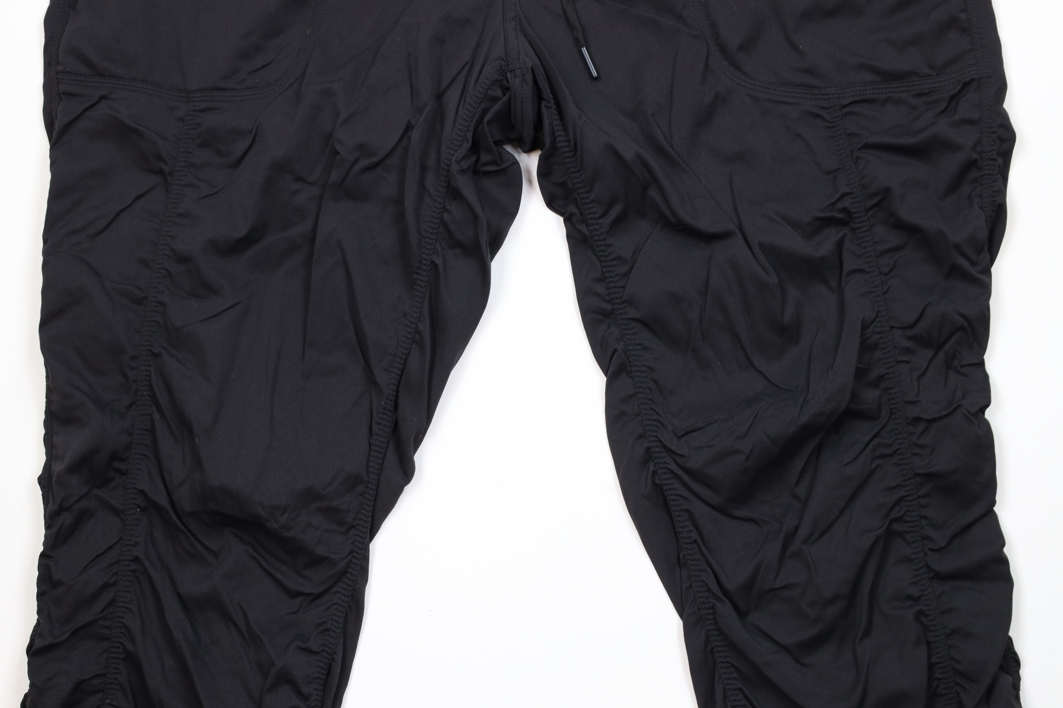 The North Face The North Face Spell Out Cropped Trekking Capris Pants Black Size 39" - 3 Thumbnail