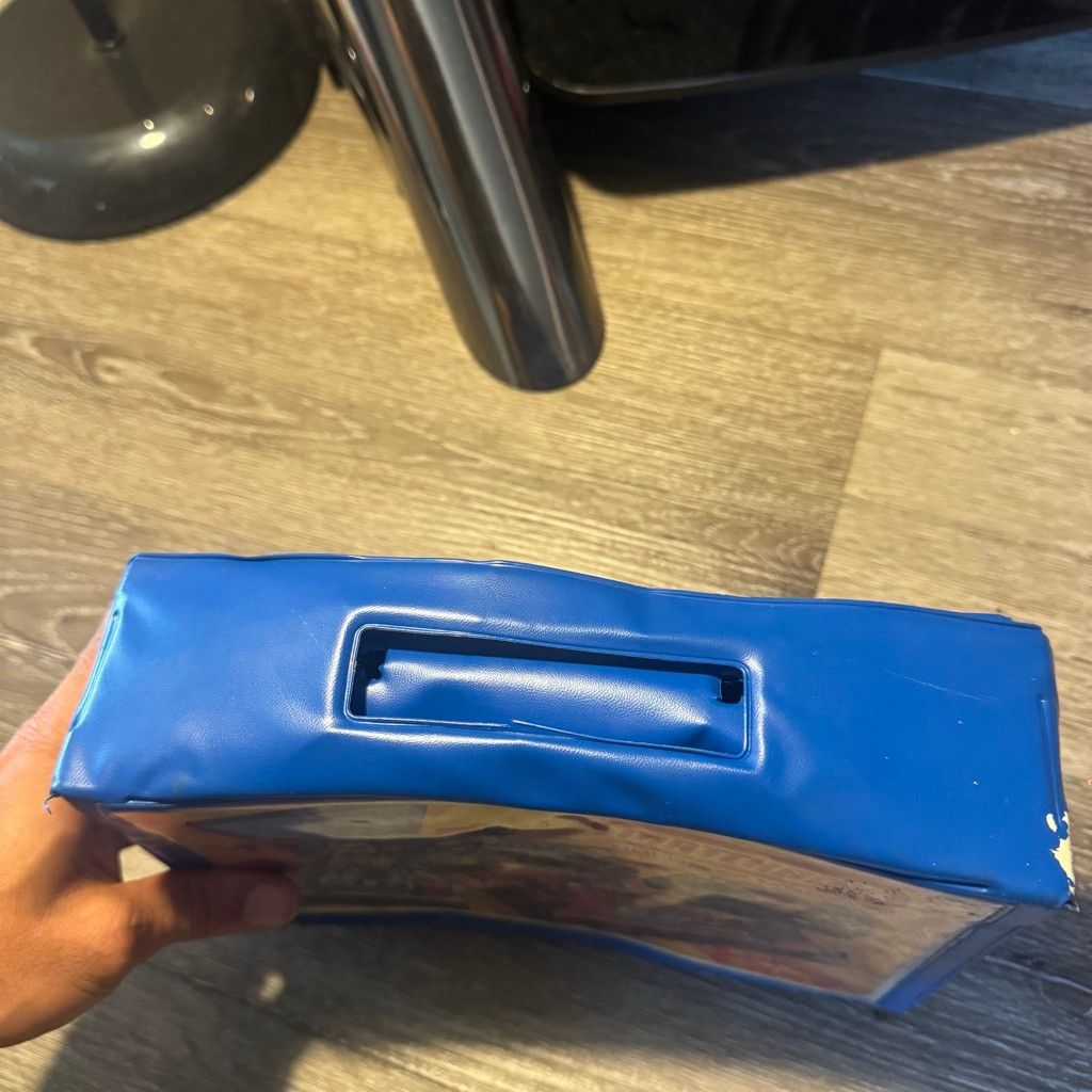 Vintage Vintage 1976 Matchbox Blue Yellow Carry Case One Size Size ONE SIZE - 7 Thumbnail
