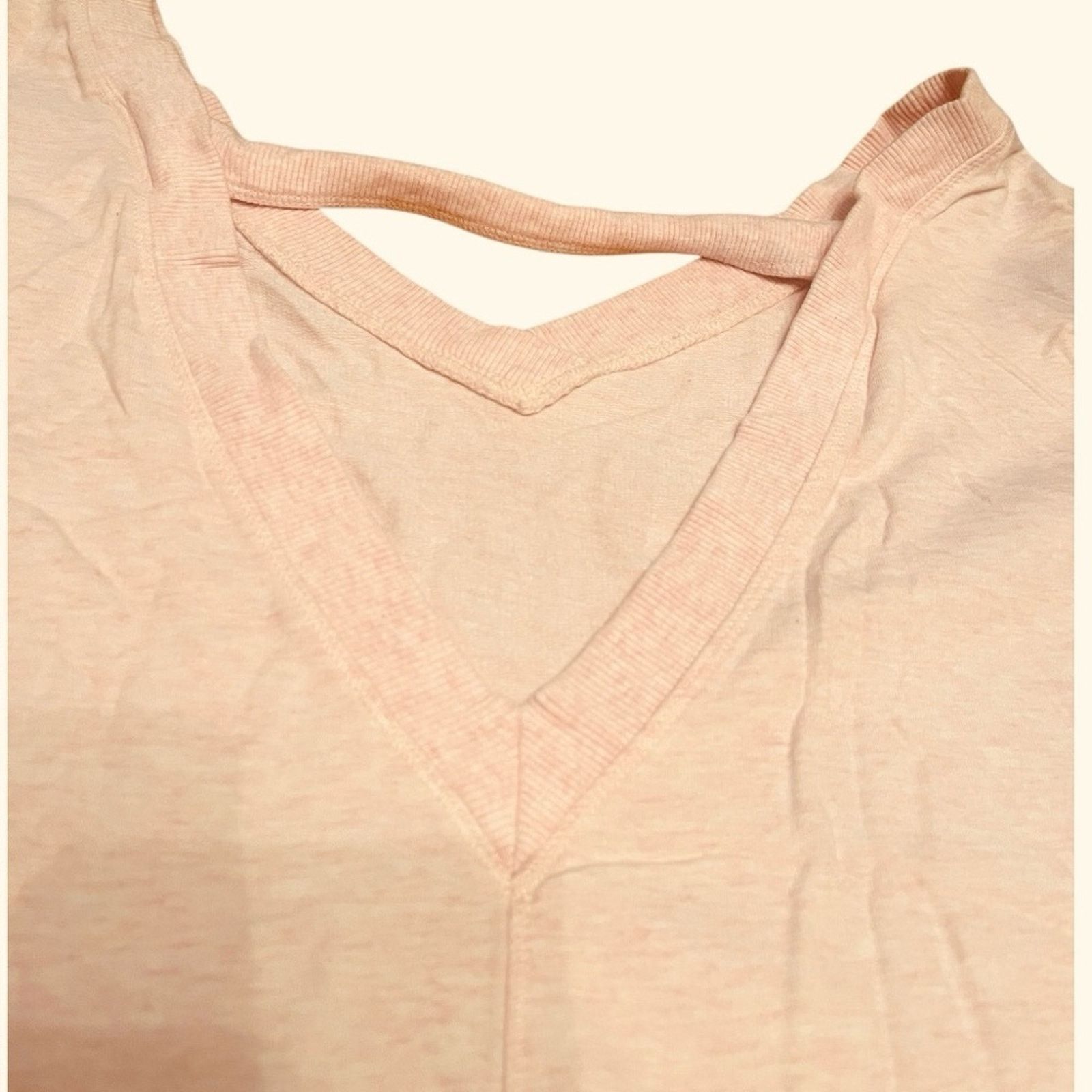 The Unbranded Brand Calia by Carrie Underwood v-back shirt, size small Size S / US 4 / IT 40 - 2 Thumbnail