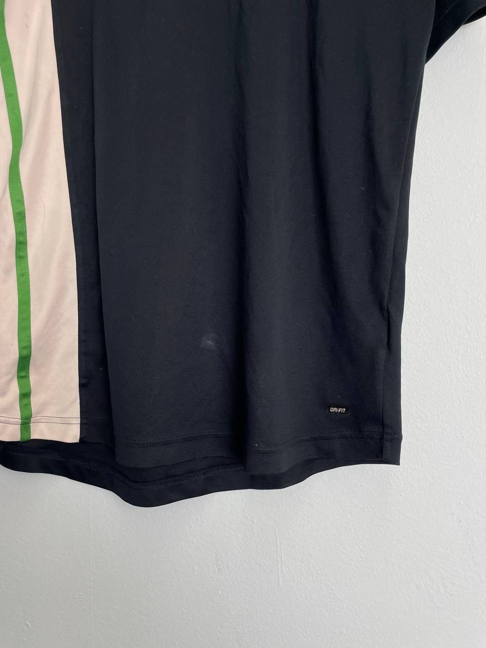 Nike × Vintage Nike Vintage Center Logo Swoosh Y2K Drill Jersey T-Shirt Size US L / EU 52-54 / 3 - 4 Thumbnail