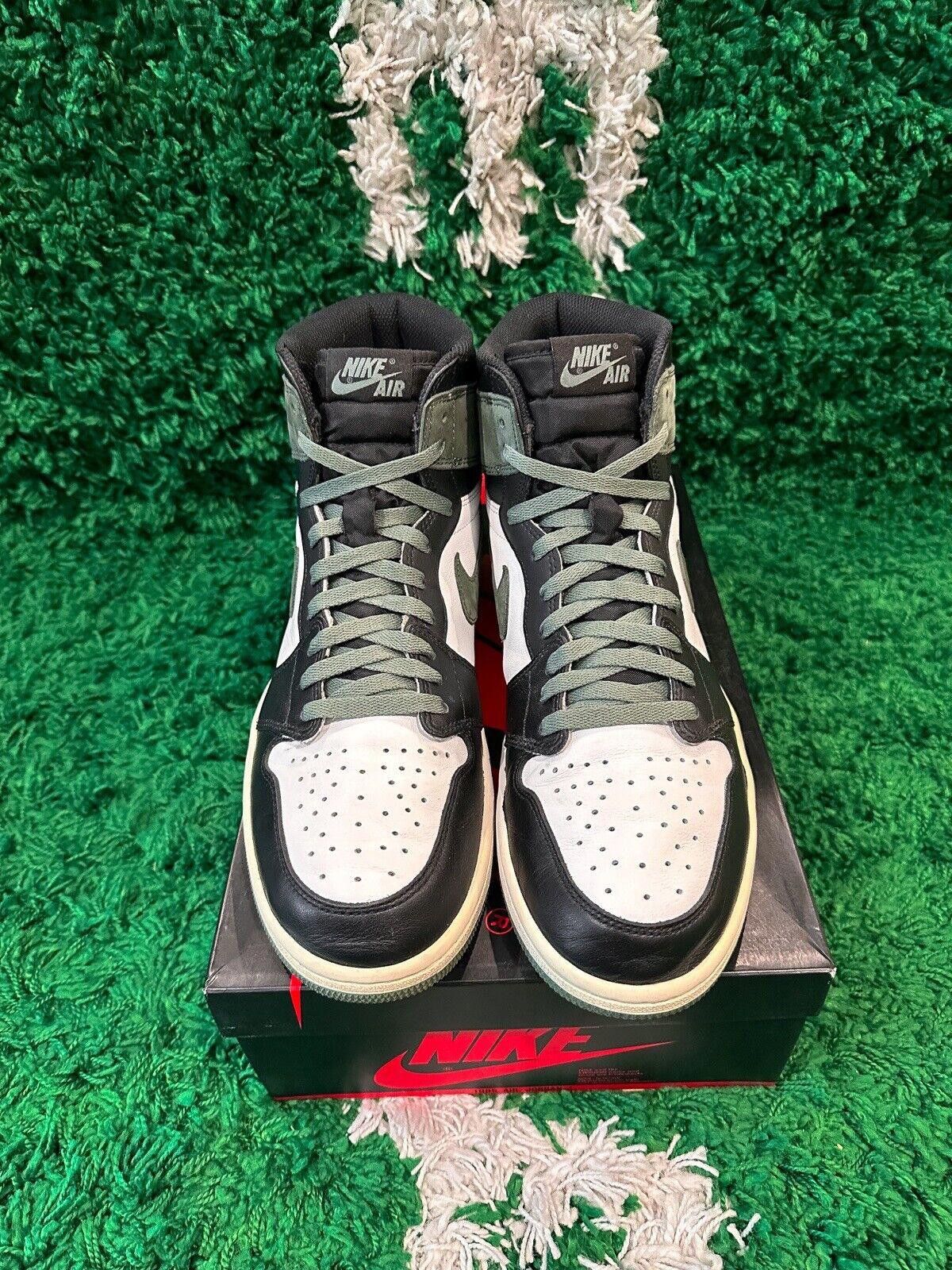 Jordan Brand Jordan 1 Retro High OG Clay Green Size 11.5 Size US 11.5 / EU 44-45 - 4 Thumbnail