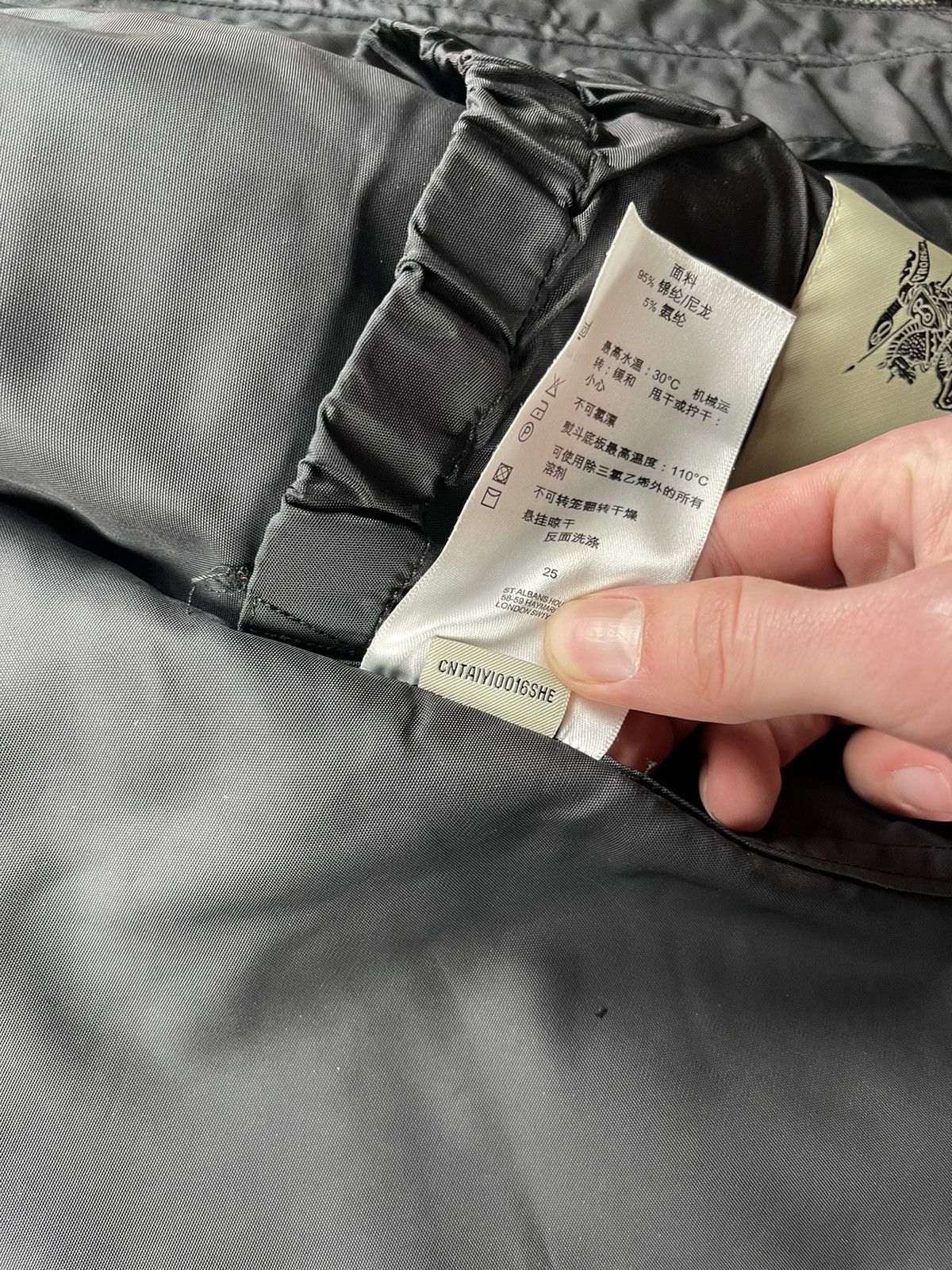Burberry Burberry London Technical Utility Vest Black Size US S / EU 44-46 / 1 - 17 Thumbnail