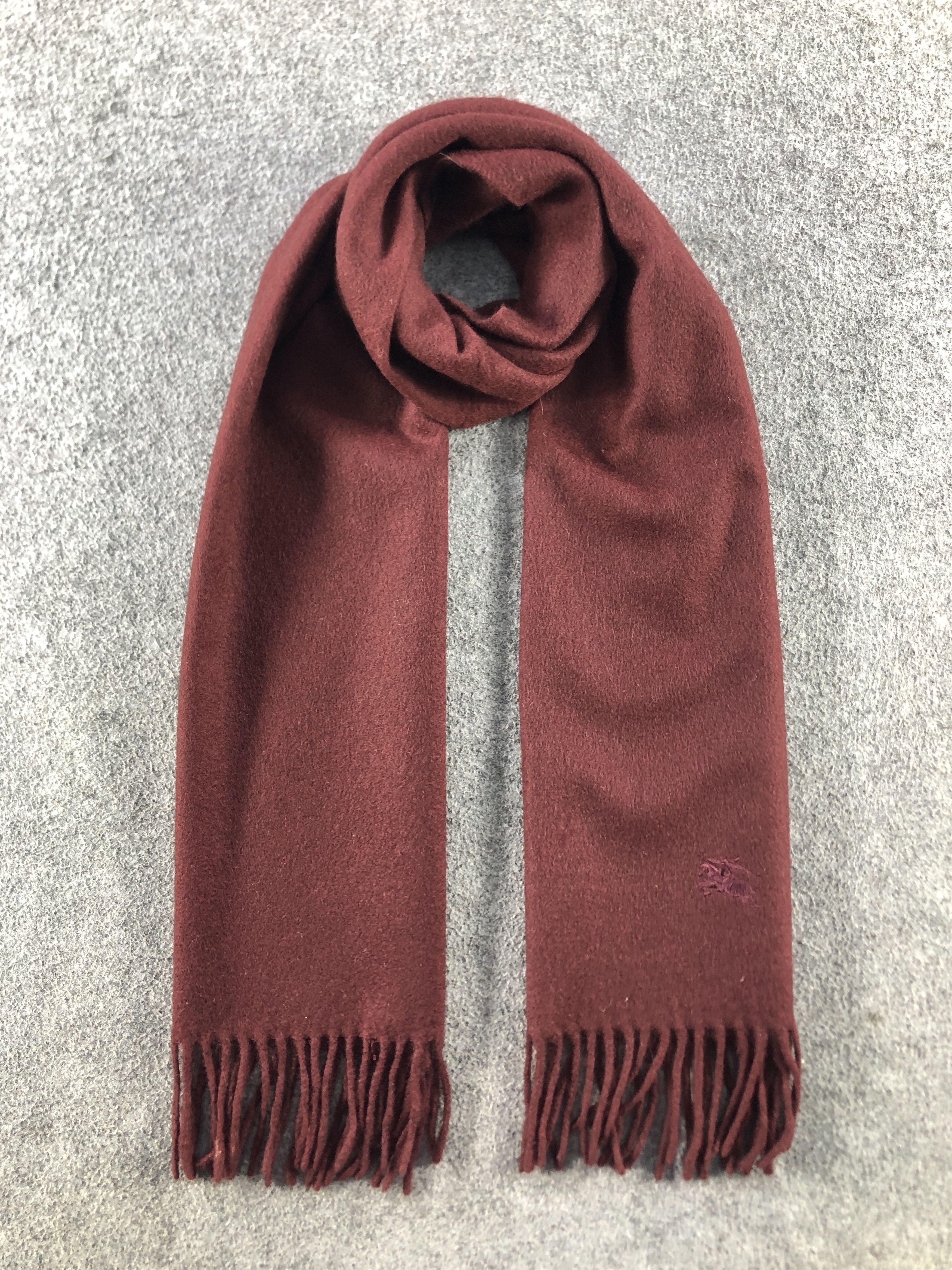 Burberry Burberry Cashmere Scarf / Muffler / Neckwear P868 Size ONE SIZE - 1 Thumbnail