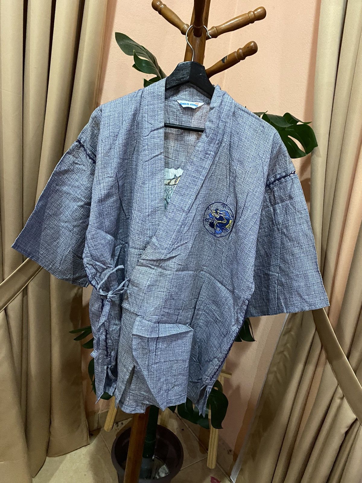 Other Vintage Beach Time Dragon Embroidered Haori-Style Size US M / EU 48-50 / 2 - 5 Thumbnail