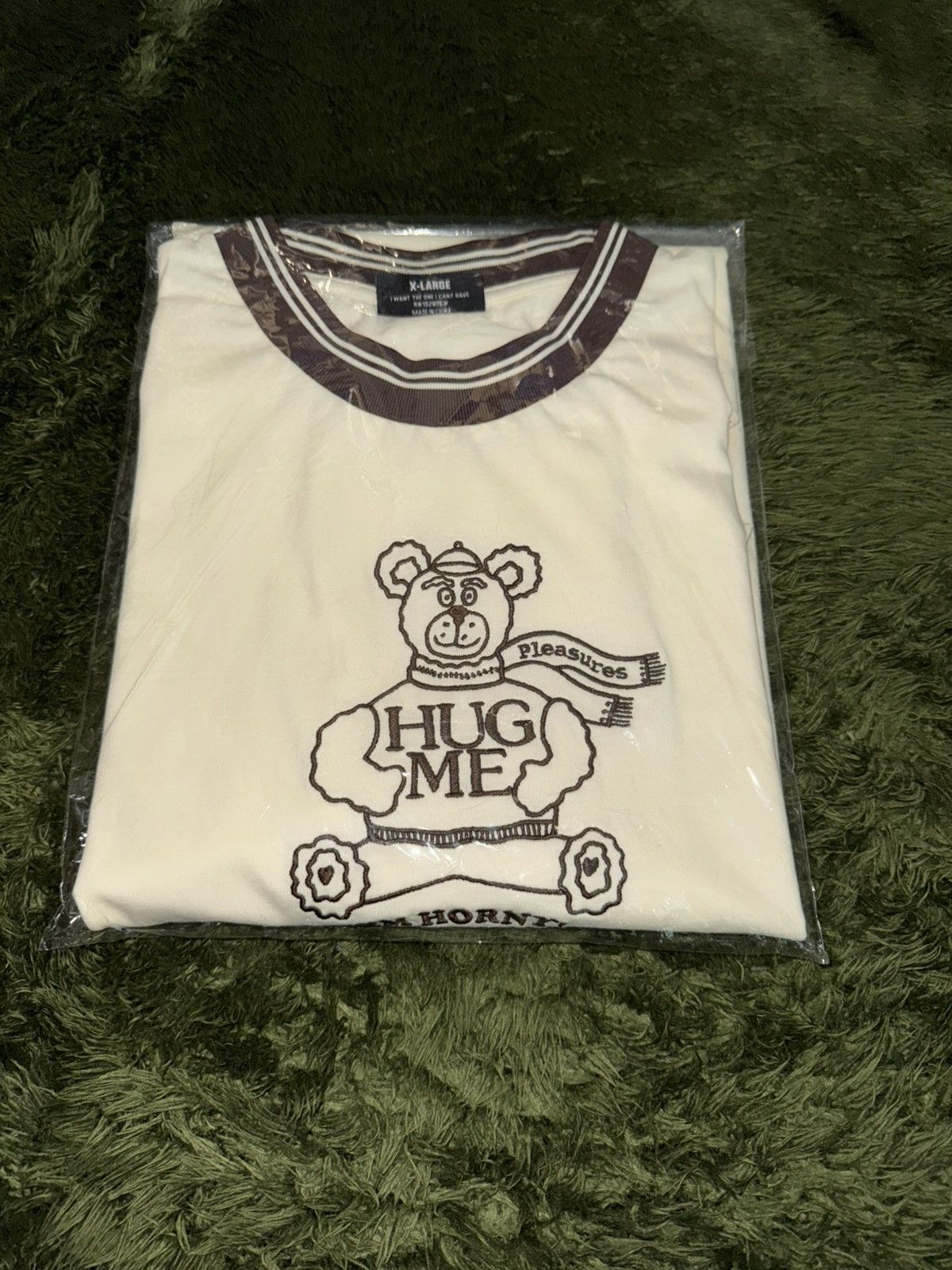 Pleasures [XL] Pleasures hug me bear embroidery relaxed fit T-shirts Size US XL / EU 56 / 4 - 11 Thumbnail