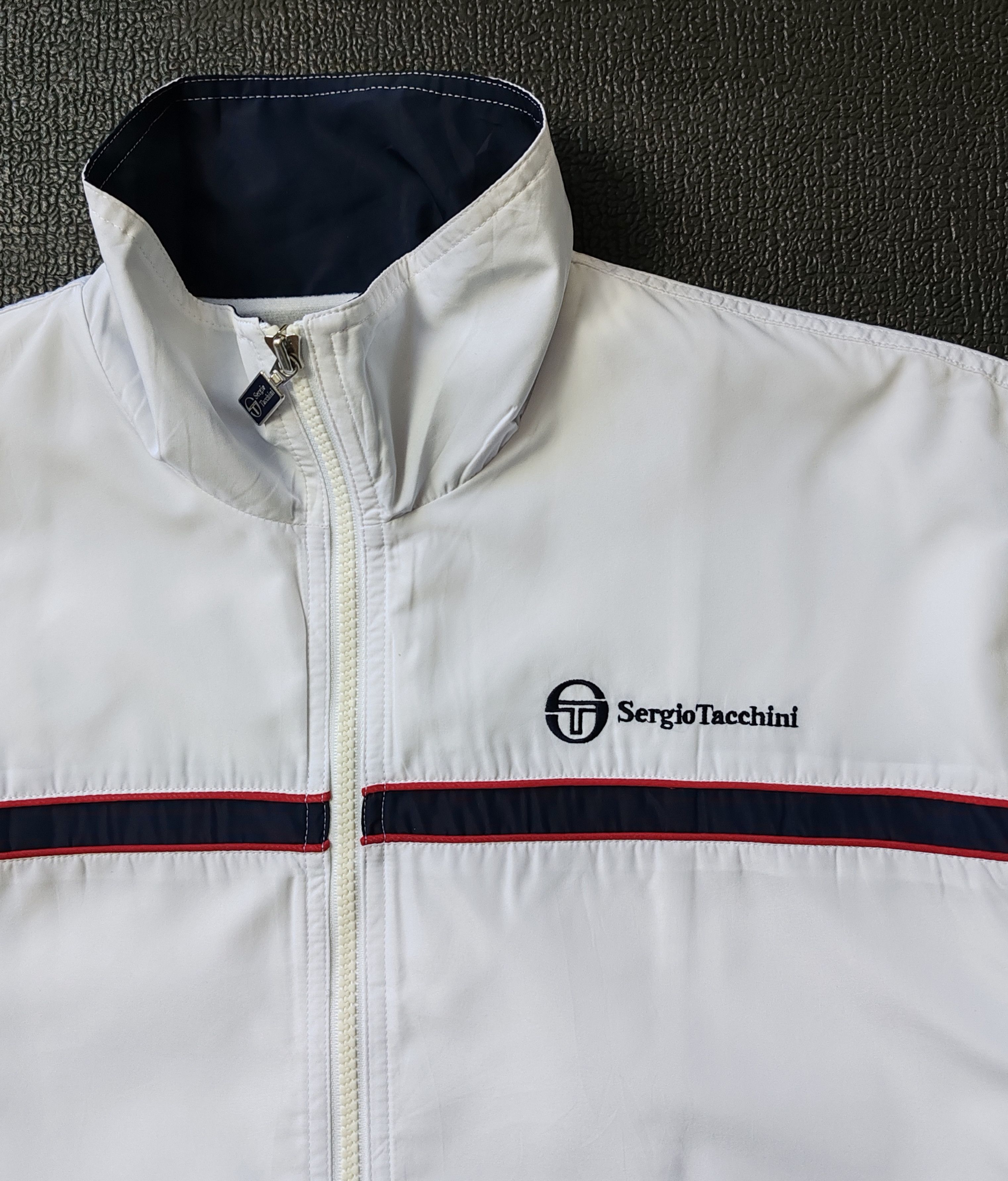 Sergio Tacchini Sergio Tacchini Vintage Windbreaker Jacket size Small Size US S / EU 44-46 / 1 - 4 Thumbnail