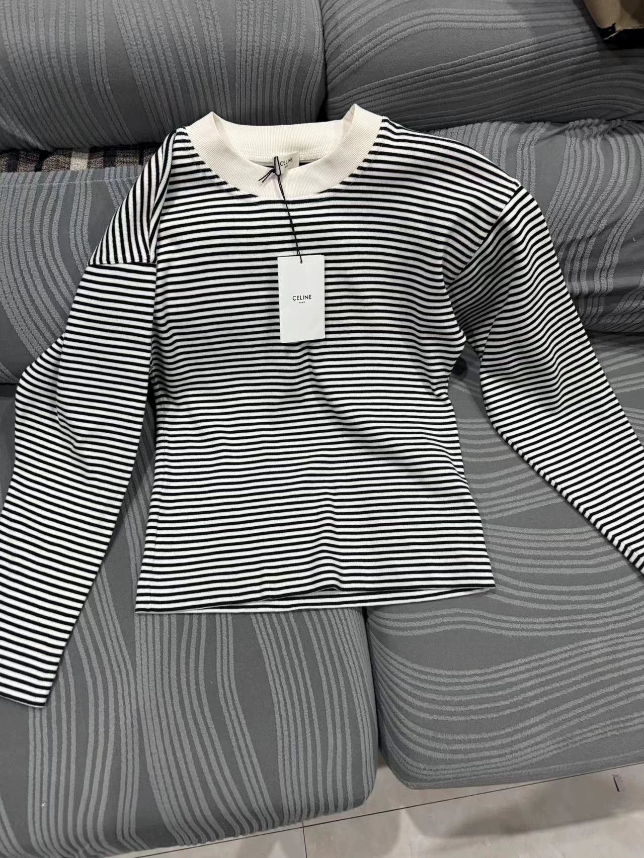 Celine CELINE Black & White Striped T-Shirt New XS Size XS / US 0-2 / IT 36-38 - 1 Thumbnail