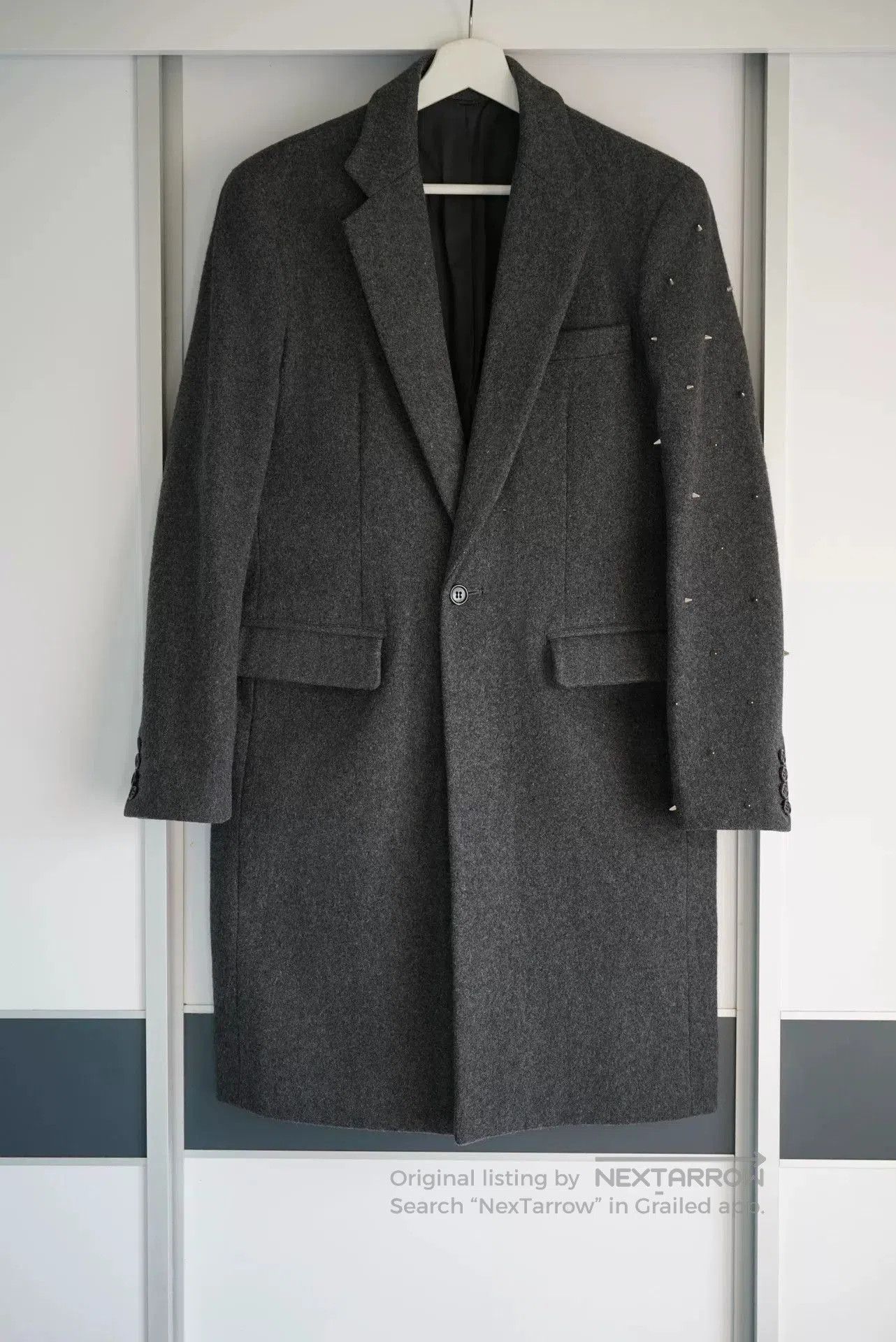 gray wool coat with studs by Sulvam.