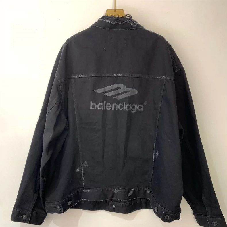Balenciaga Balenciaga Letter Logo Distressed Destroyed Denim Jacket - Size US S / EU 44-46 / 1 - 2 Thumbnail