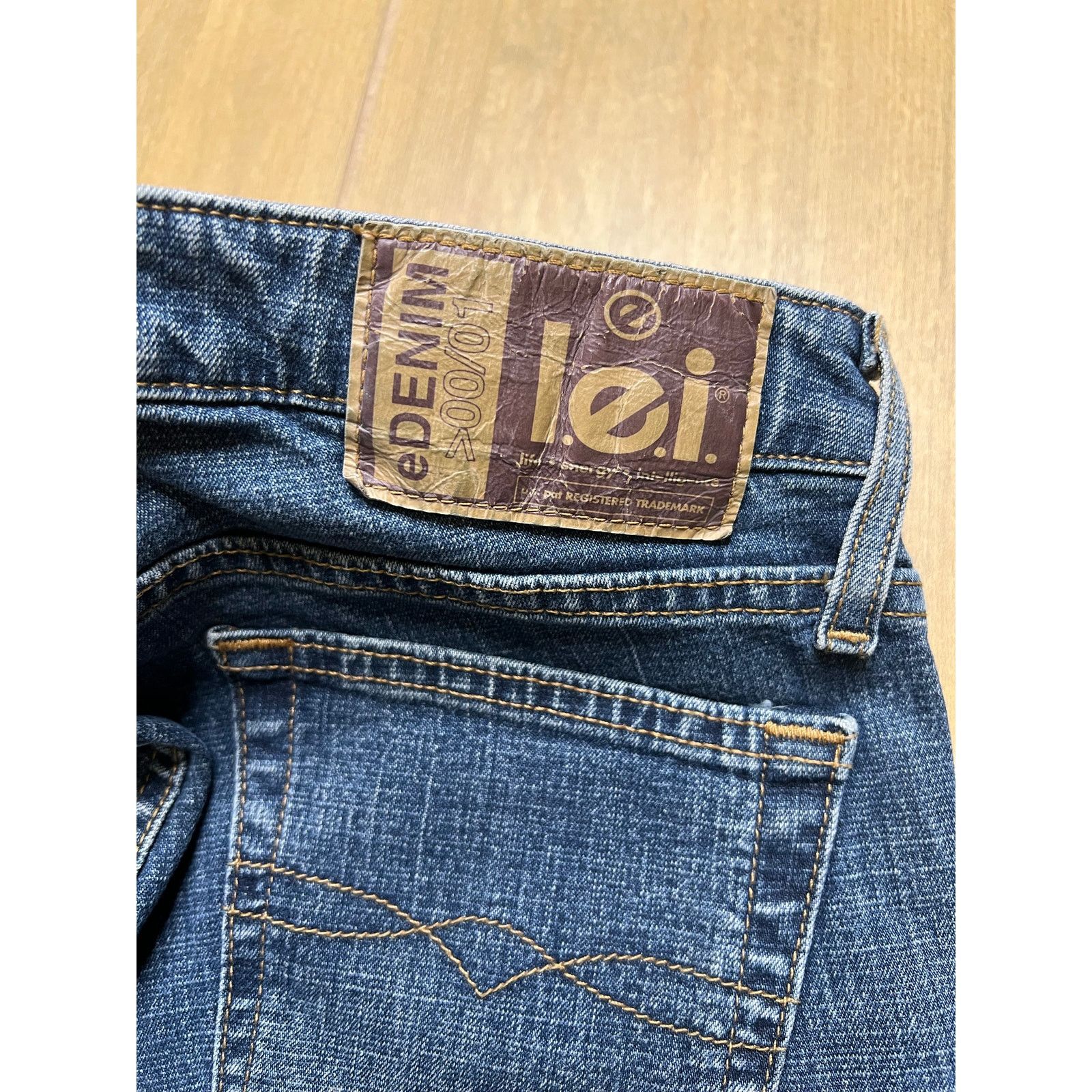 Vintage Vintage L.E.I Y2K Low Rise Flare Jean Women Sz 5 boho retro Size 27" / US 4 / IT 40 - 11 Thumbnail