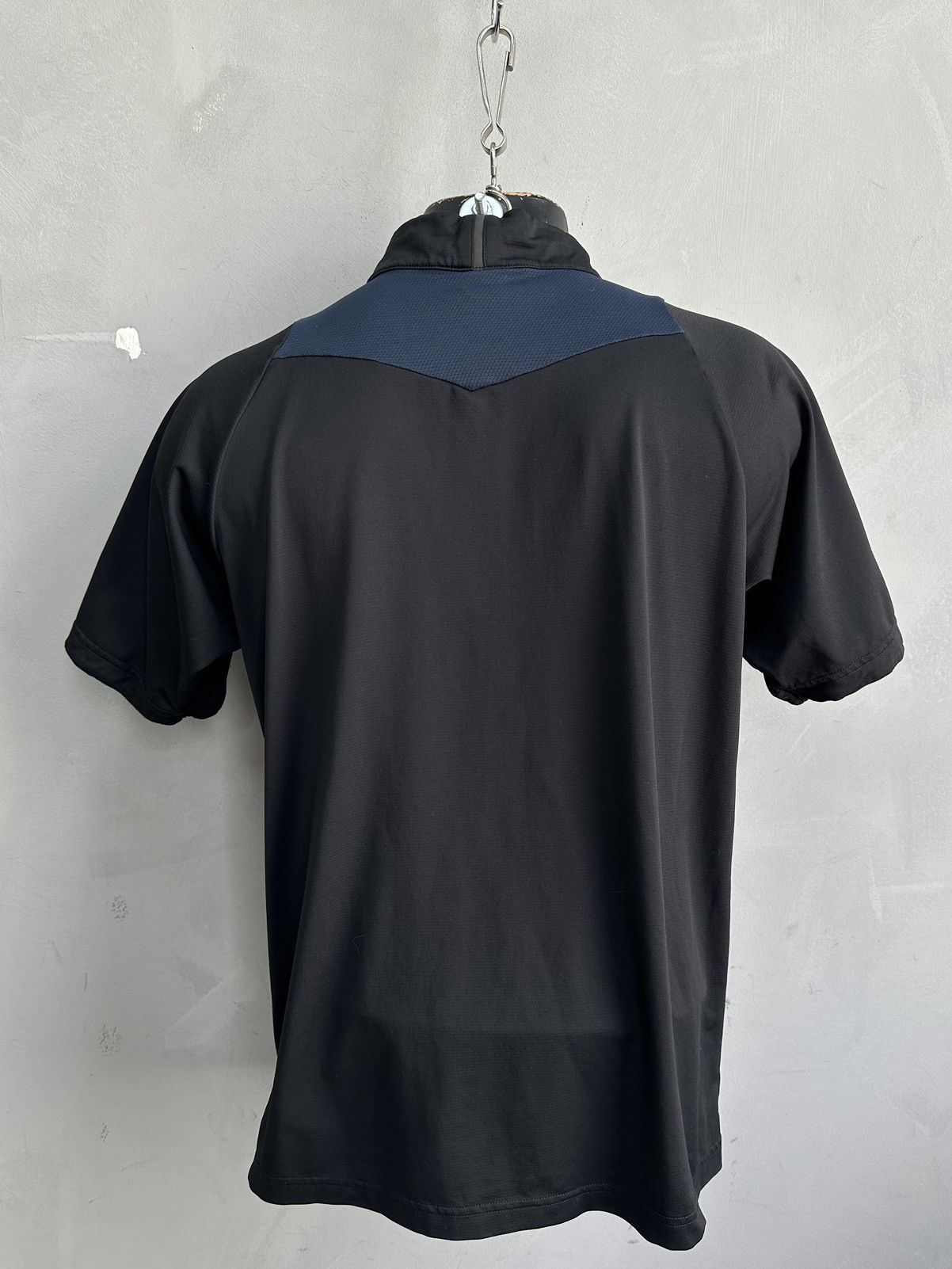 Oakley Vintage Oakley T-shirt Streetwear Y2k Japanese Diesel Japan Size US M / EU 48-50 / 2 - 13 Thumbnail