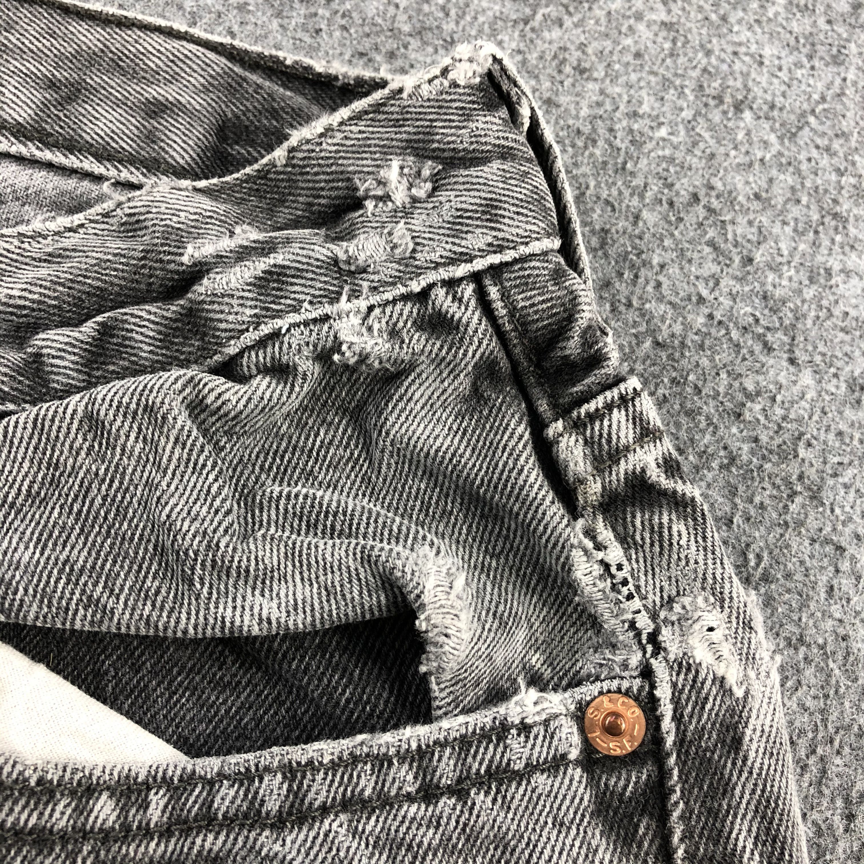 Levi's Vintage Levis 505 Jeans-J2309 Size US 32 / EU 48 - 11 Thumbnail