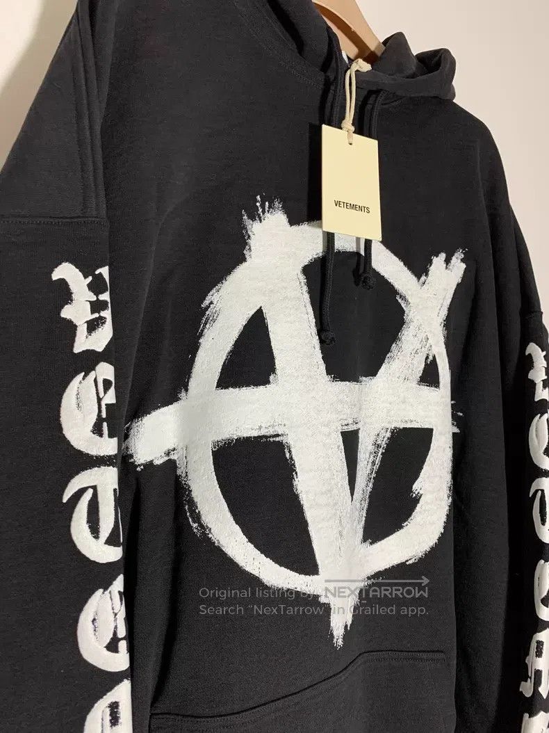 Vetements Vetements Hoodie Size US S / EU 44-46 / 1 - 4 Thumbnail