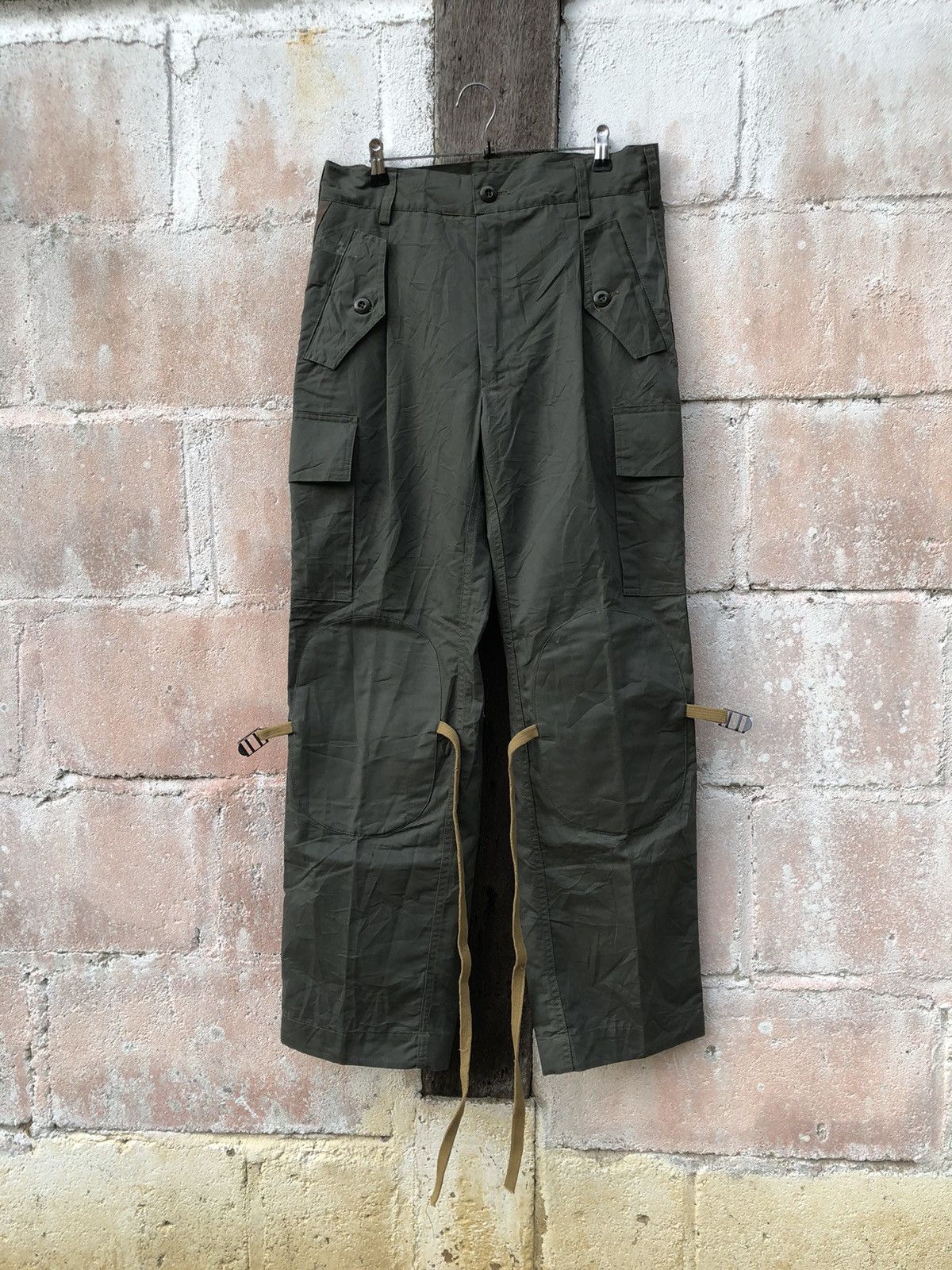Japanese Brand × Voodoo Tactical Army Paracute Style Cargo Pants Drawstring Vodoo Tactical Size US 30 / EU 46 - 1 Thumbnail