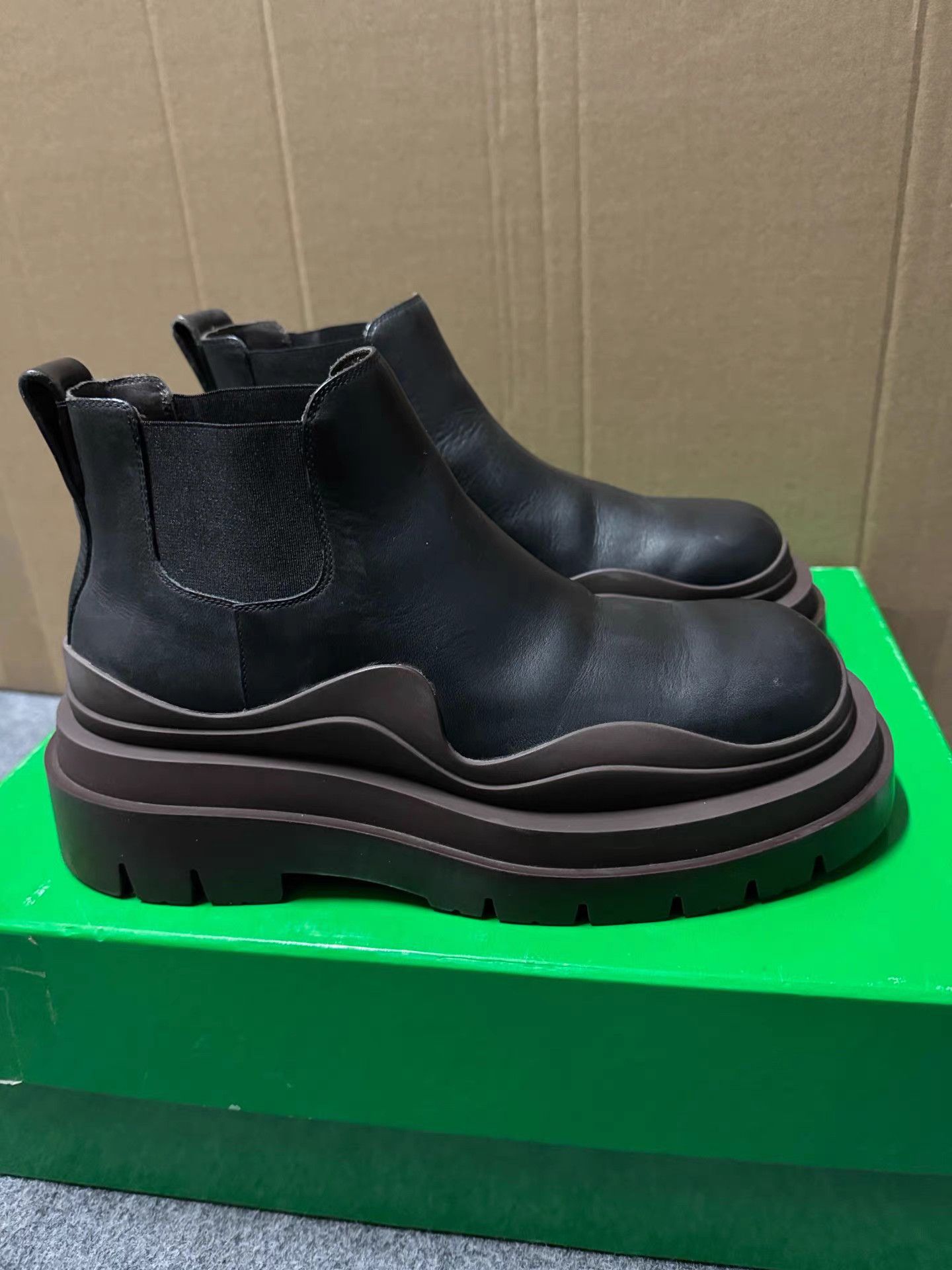 Bottega Veneta Bottega Veneta Chelsea Boots K6 Size US 7 / IT 37 - 3 Thumbnail