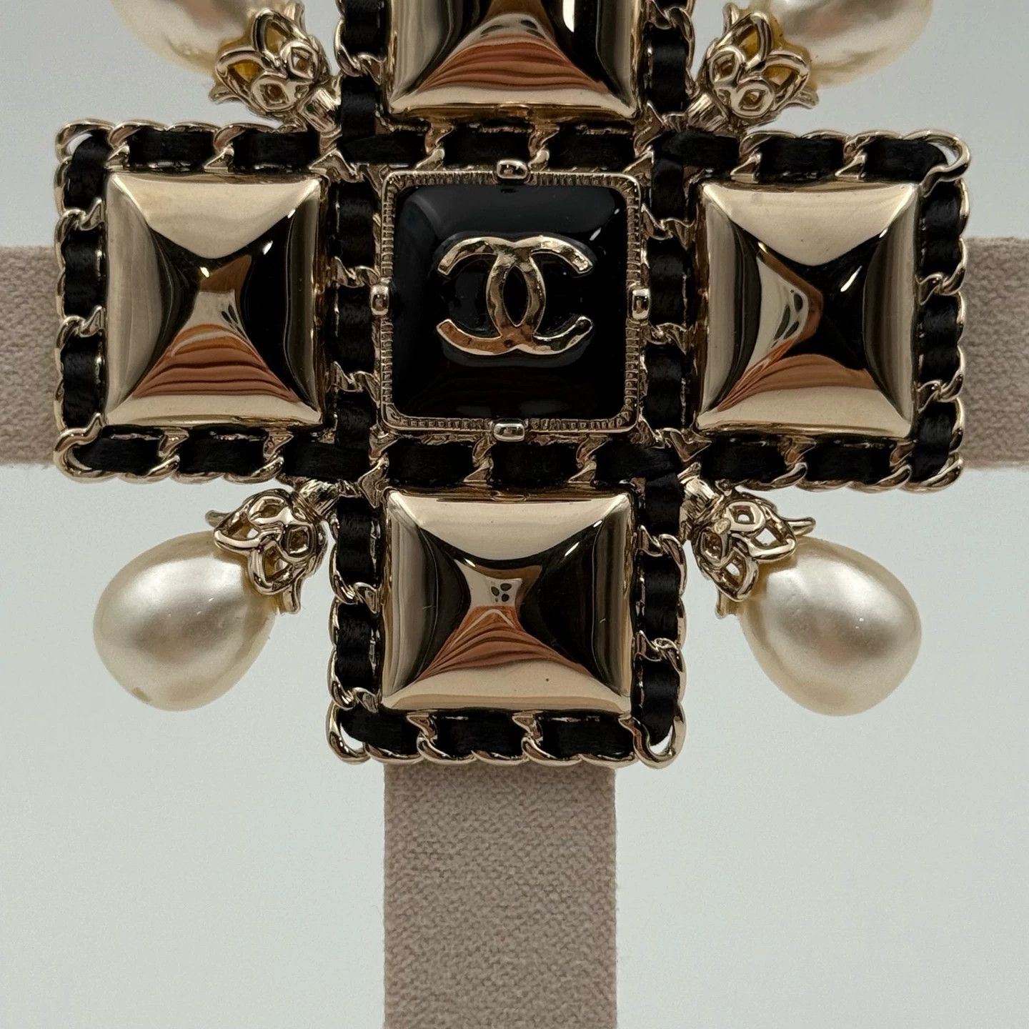 Chanel Chanel Brooch New Unused Size ONE SIZE - 4 Thumbnail