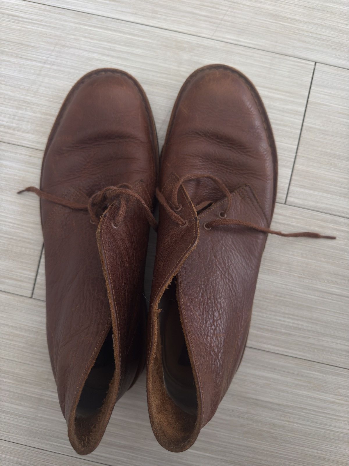 Clarks Clarks Desert Boots (worn twice) size small 10.5 Size US 10.5 / EU 43-44 - 4 Thumbnail