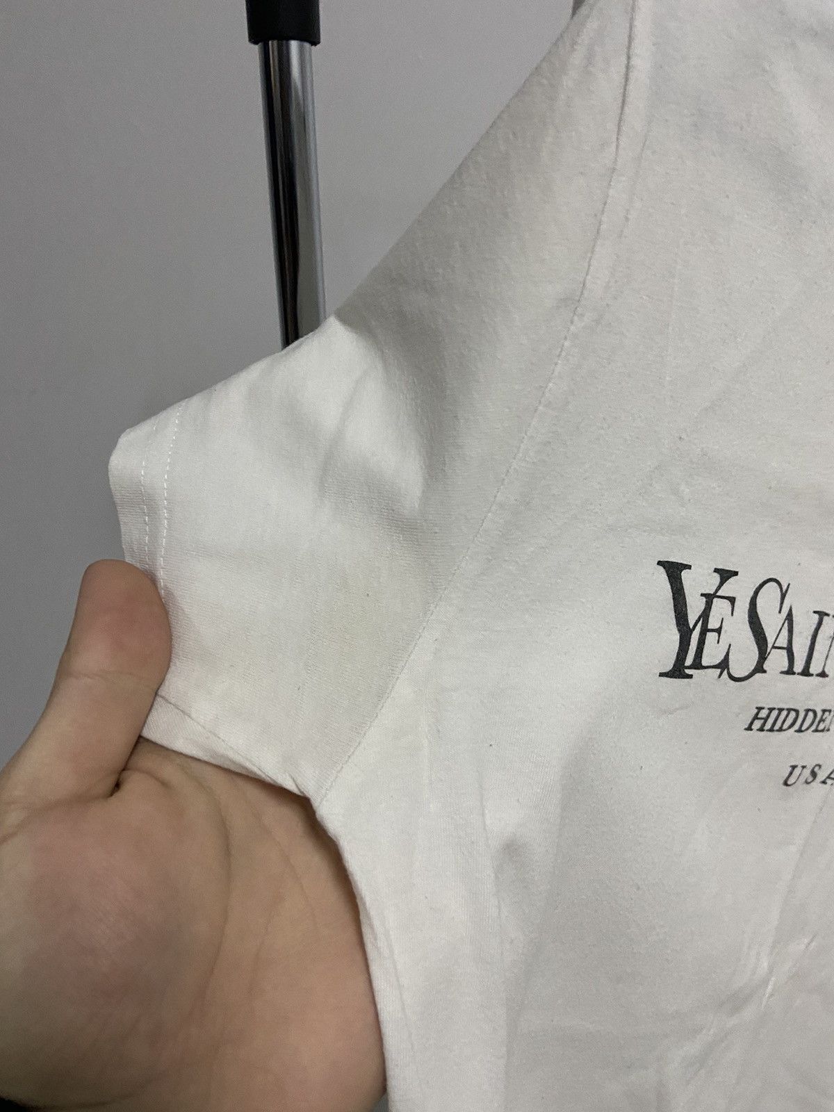 Kanye West × Rap Tees × Vintage YeSaintWest Kanye West Vintage T Shirt Big Logo USA Size US S / EU 44-46 / 1 - 6 Thumbnail