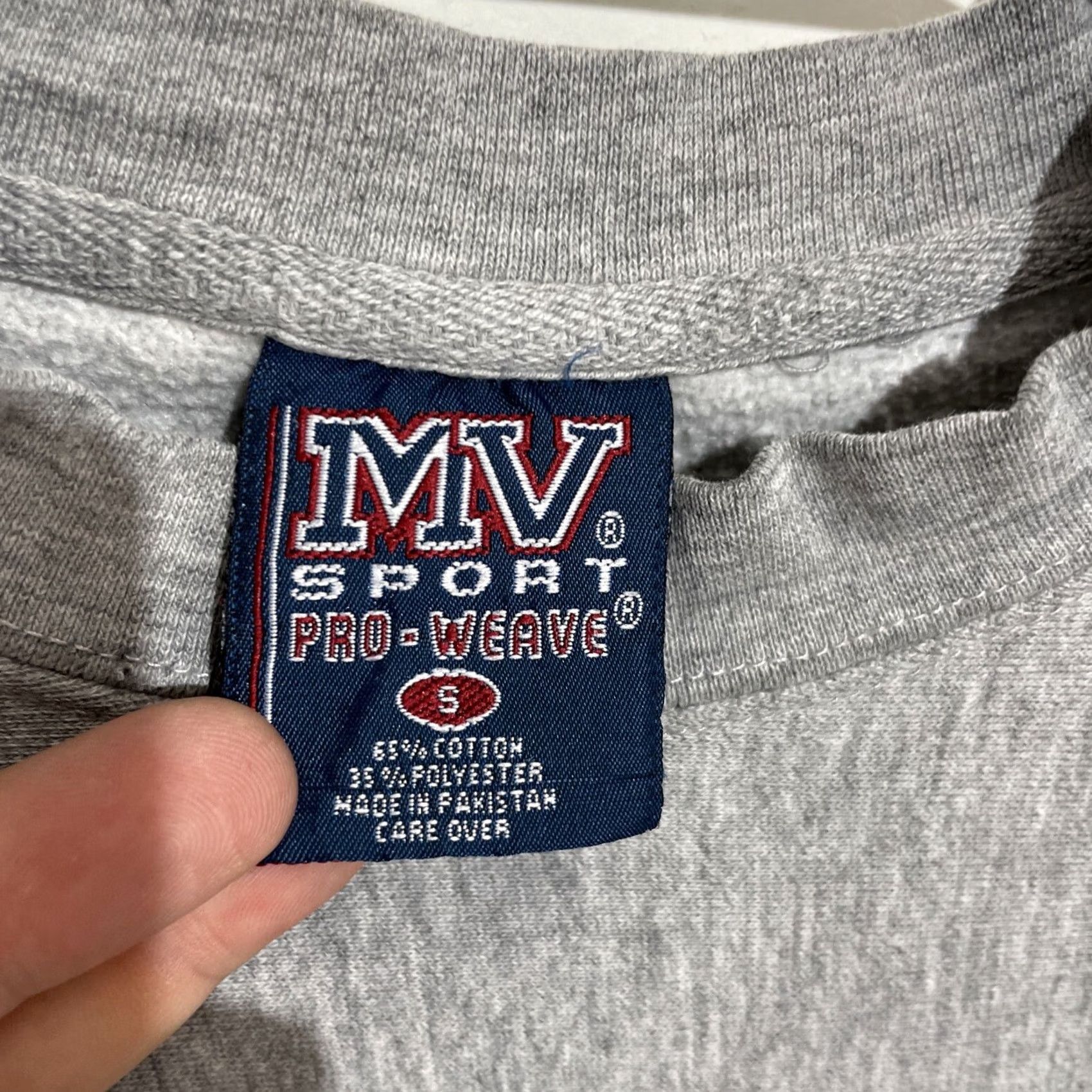 Vintage VINTAGE Grey Sweatshirt MV Sport Pro Weave Small Pullover Crewneck Size US S / EU 44-46 / 1 - 2 Thumbnail
