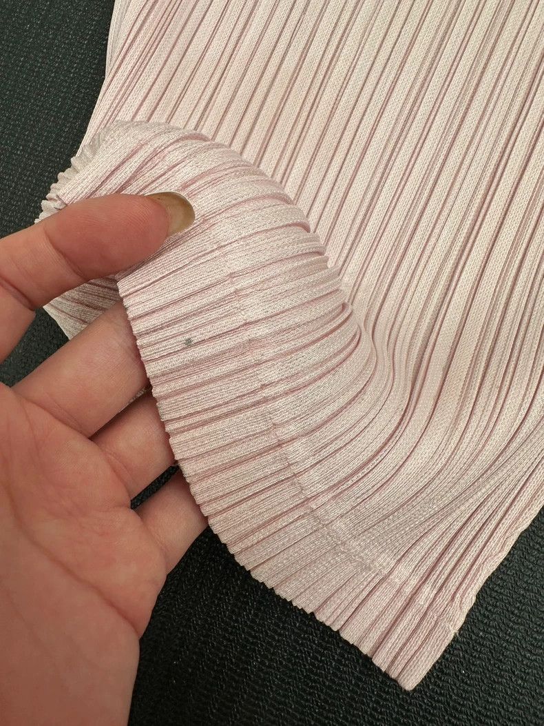 Issey Miyake Issey Miyake size:3 Pink pleated trousers Size 31" - 3 Thumbnail