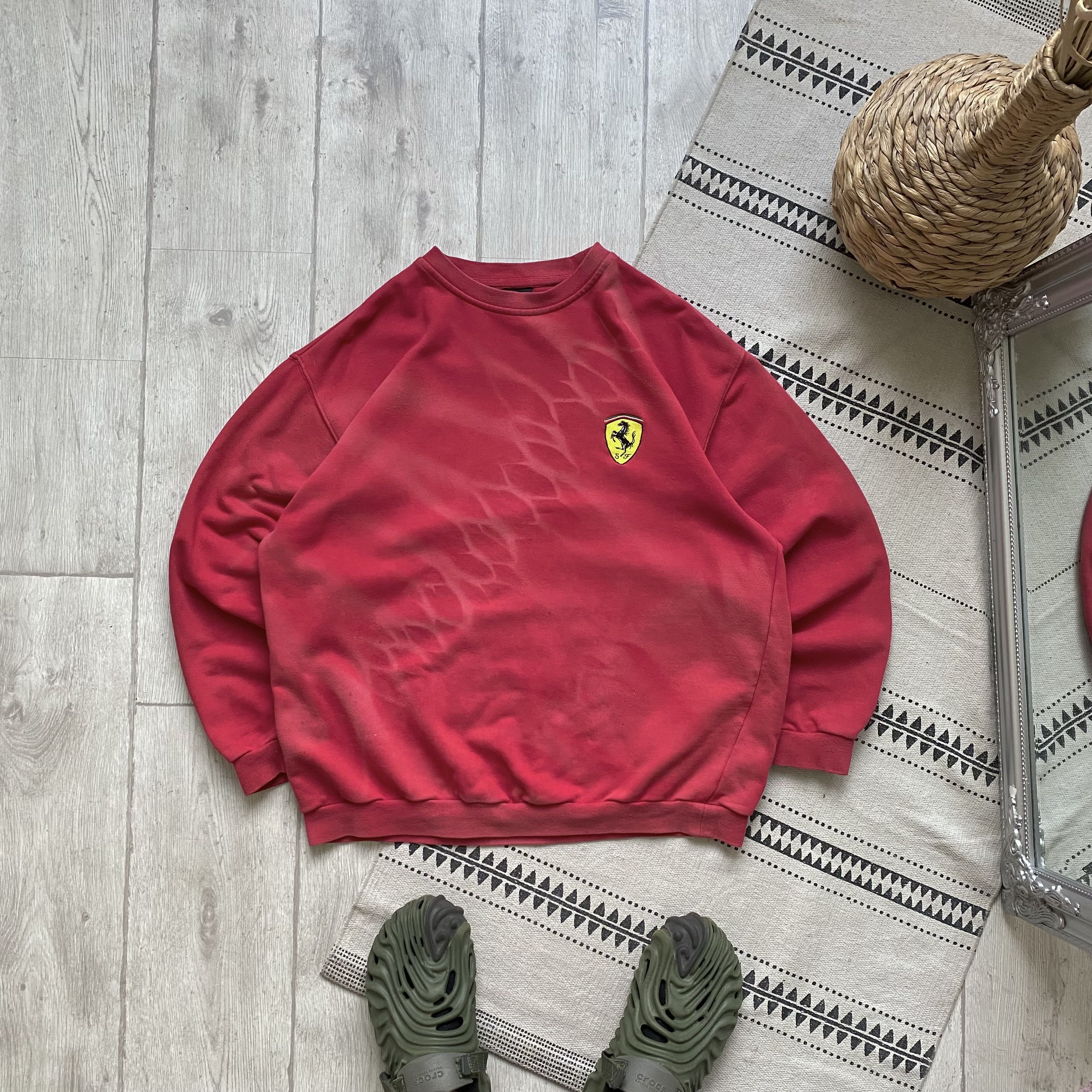 Ferrari 🏎️ Vintage 2000s Faded Racing Ferrari Sweatshirt F-1 Size US M / EU 48-50 / 2 - 1 Thumbnail
