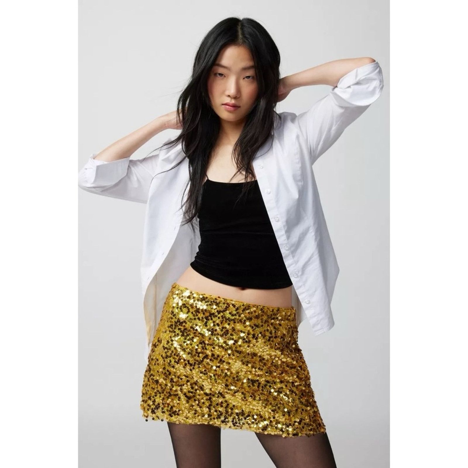 Urban Outfitters Urban Outfitters Lulu Sequin Mini Skirt Size 30" / US 8 / IT 44 - 11 Thumbnail