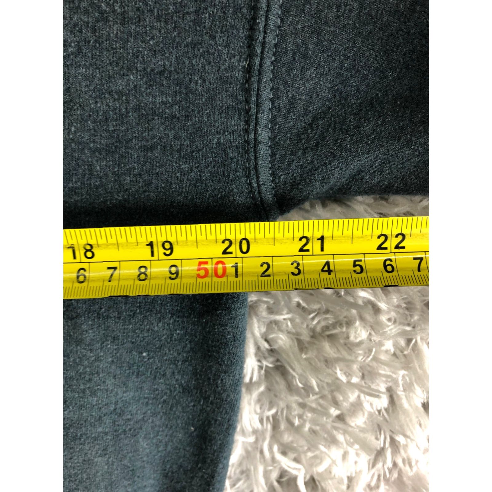 Vintage Iowa Hawkeyes Mens Medium Gray Long Sleeve Crew Neck Sweatshirt Size US M / EU 48-50 / 2 - 3 Thumbnail