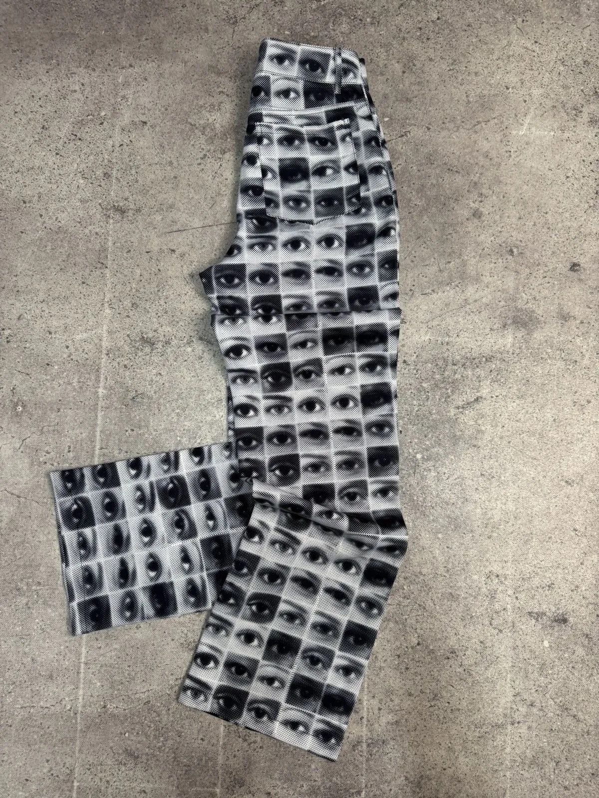 Other VINTAGE REGULAR EYE PRINT JEANS PANTS JPG STYLE PAUL GAUTIER Size US 29 - 5 Thumbnail