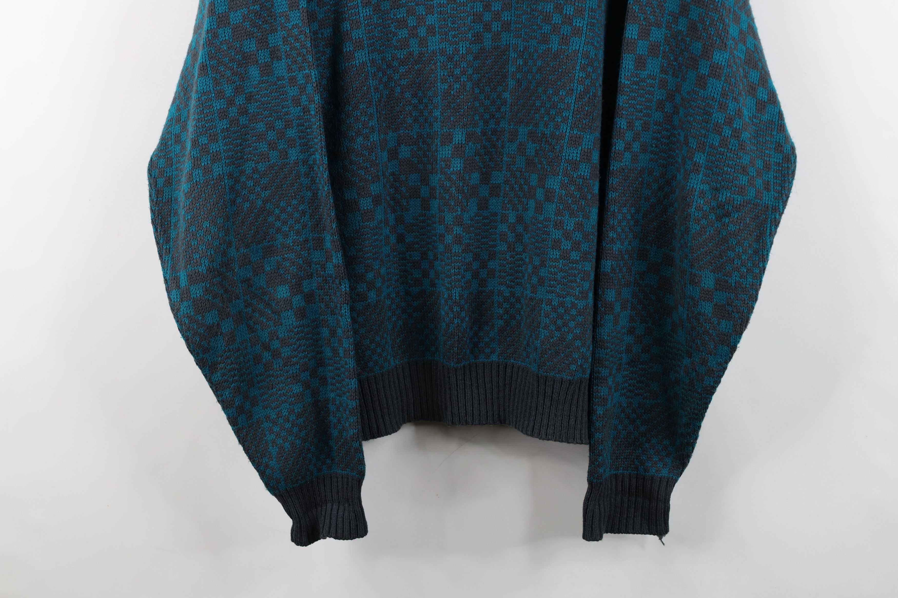Vintage Vintage 90s Streetwear Checkered Knit Crewneck Sweater Size US L / EU 52-54 / 3 - 3 Thumbnail