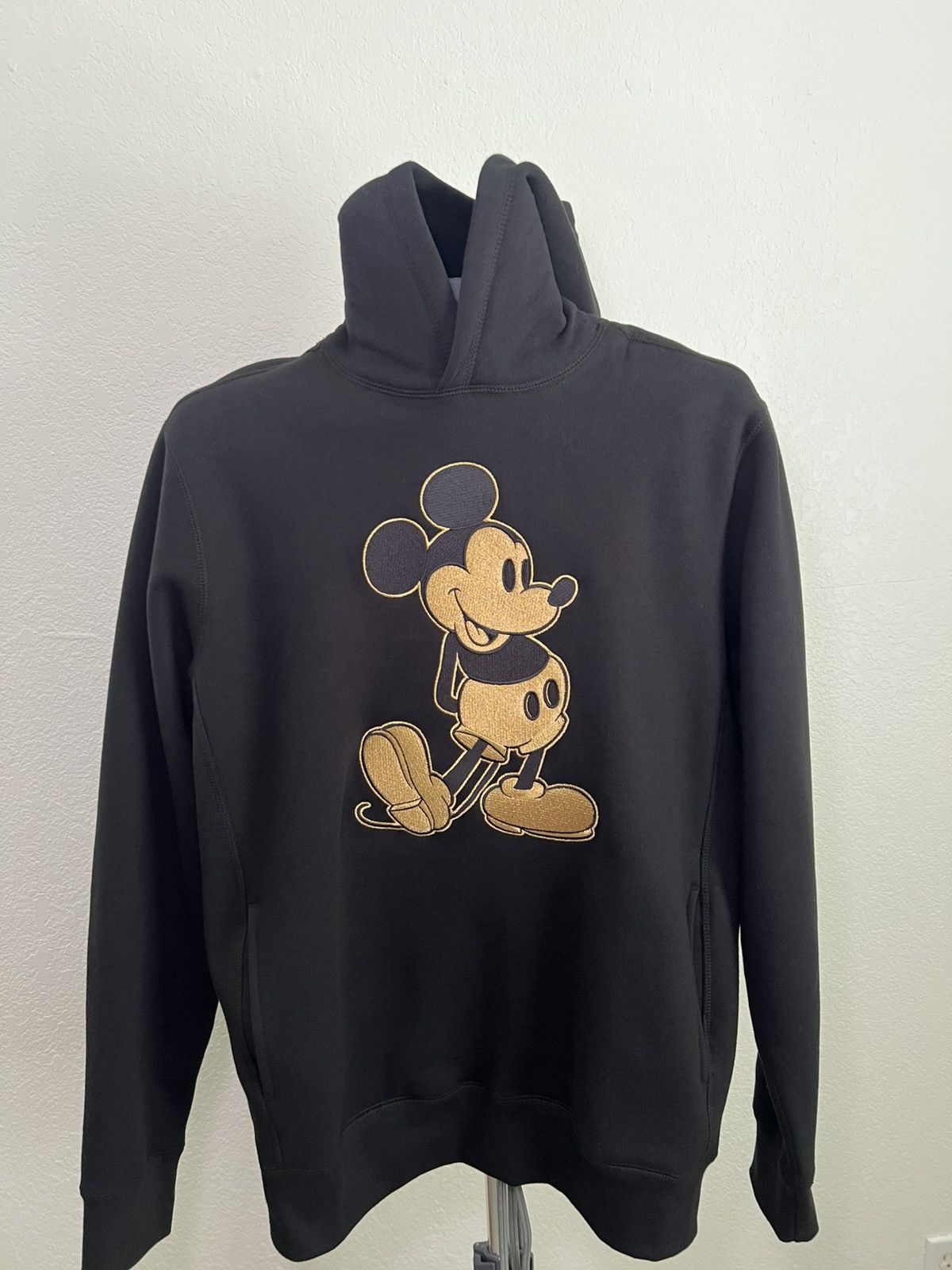 Disney Ovo | Grailed