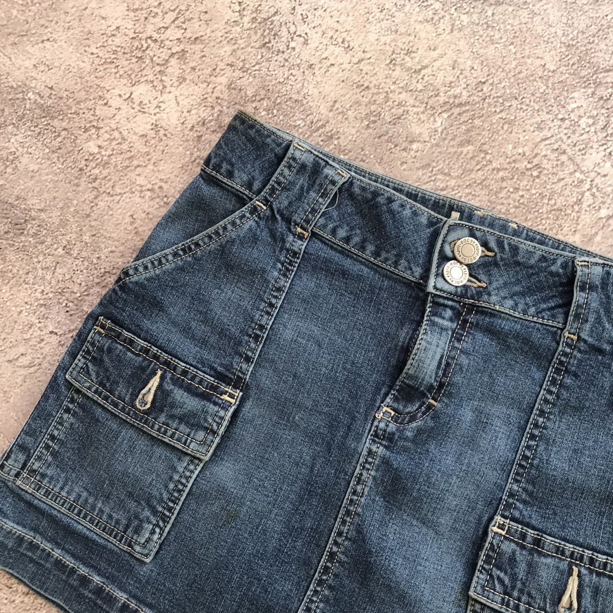Vintage Y2K Vintage Mini Cargo Skirt Faded Blue Streetwear Slim 27 Size 27" / US 4 / IT 40 - 4 Thumbnail