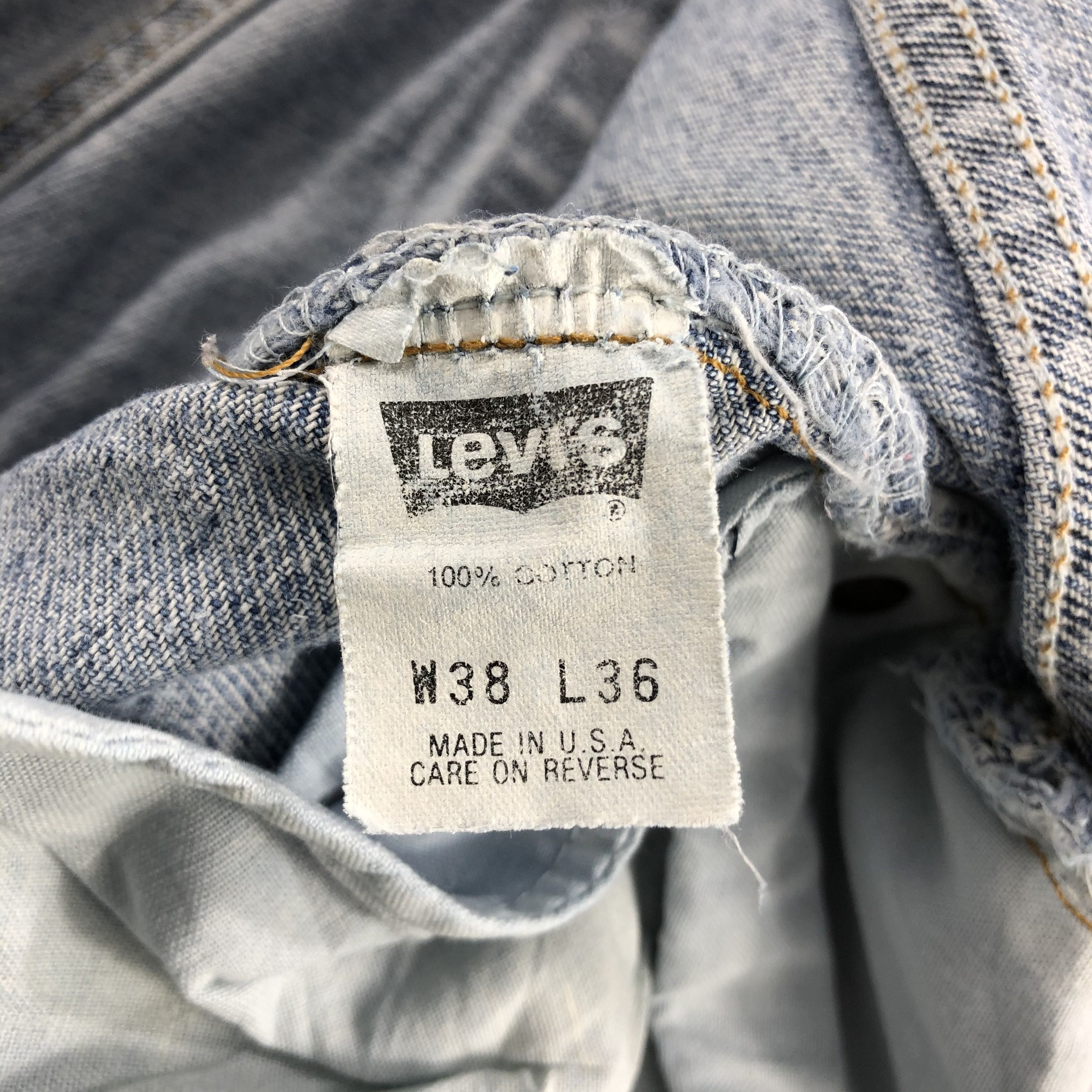 Levi's × Vintage Vintage 90s Light Wash Levis 550 Jeans-JM2427 Size US 37 - 16 Thumbnail