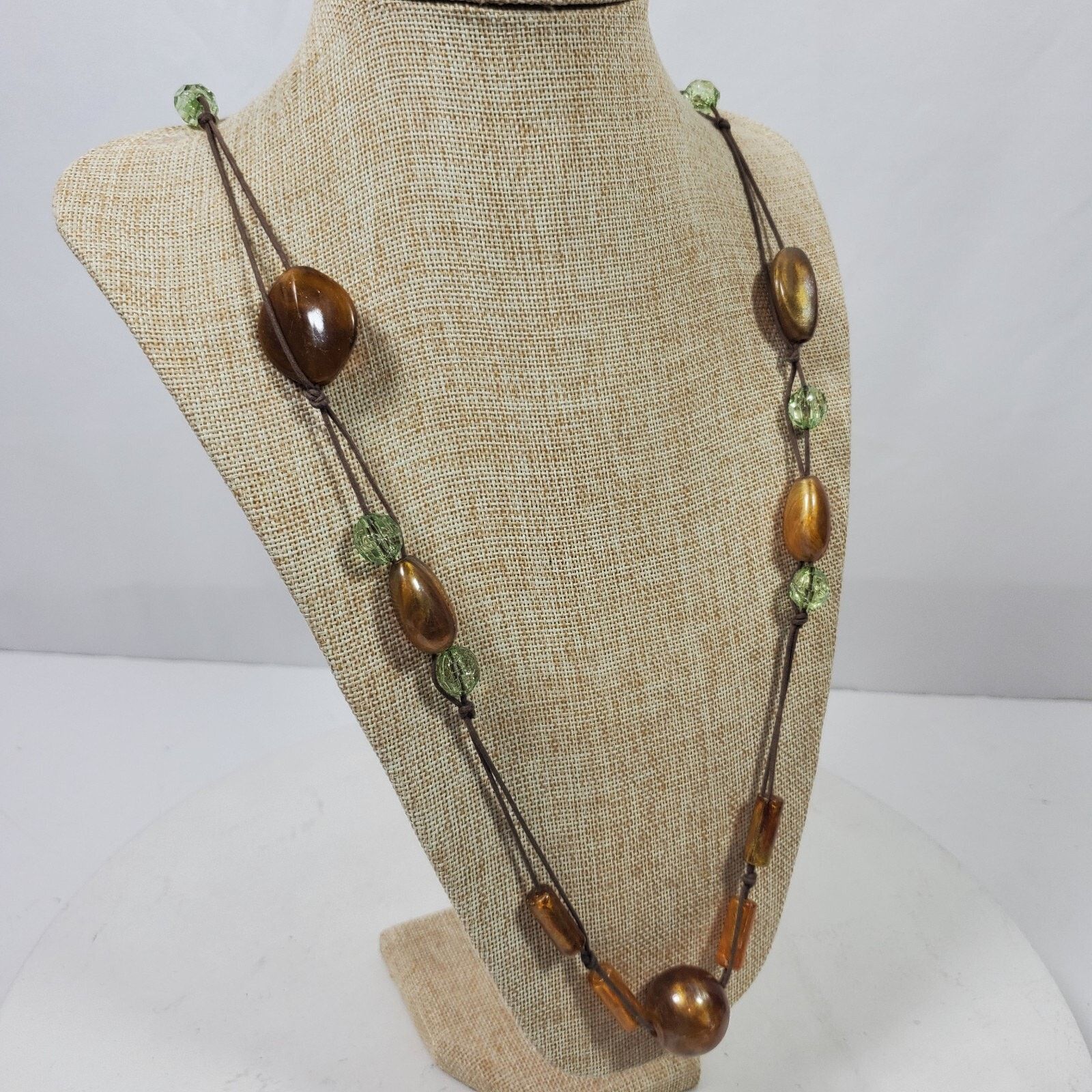The Unbranded Brand Mid Century Hippie Hand Knotted Necklace 36 Inch Pullover Size ONE SIZE - 2 Thumbnail
