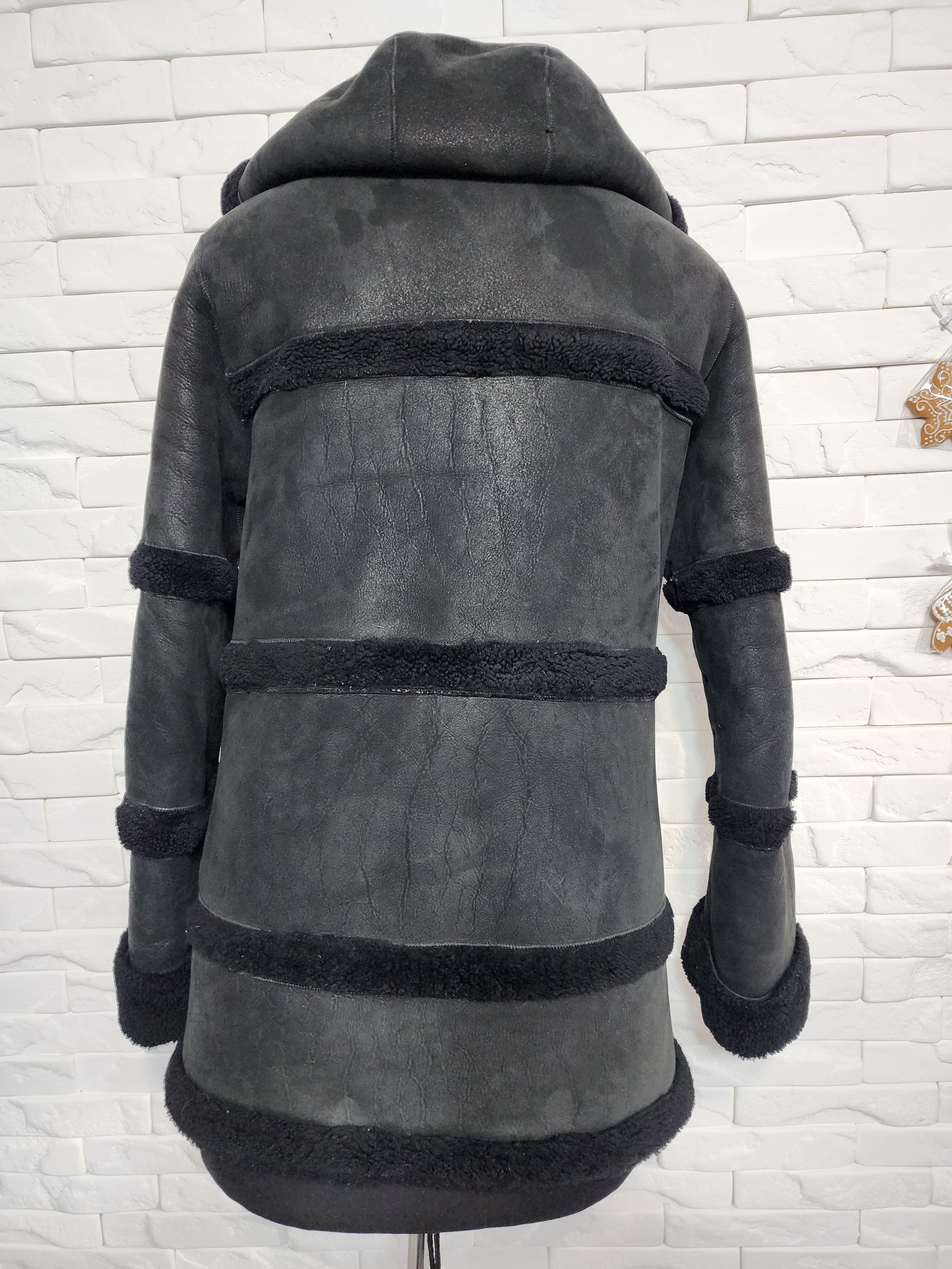 Furla Black Sheepskin Coat: Women's Genuine Fur Hooded Jacket Size L / US 10 / IT 46 - 4 Thumbnail