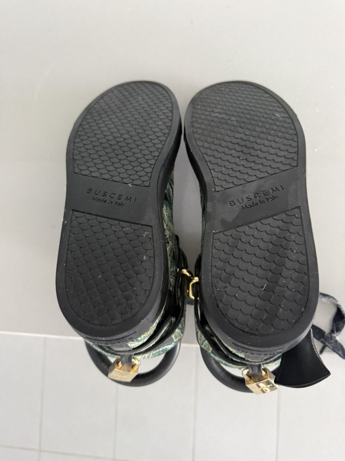 Buscemi Buscemi 100MM High Top Sneakers Green Brocade EU 40 Size US 8 / EU 41 - 4 Thumbnail
