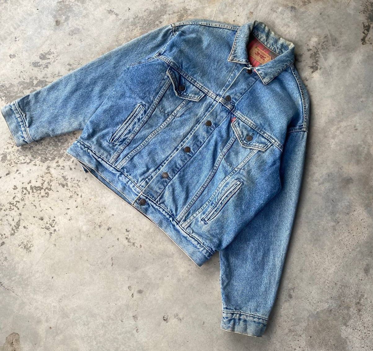 Levi's Vintage Clothing Vintage 90s Levi’s Blanket Lined Denim Trucker Jacket USA Size US M / EU 48-50 / 2 - 3 Thumbnail