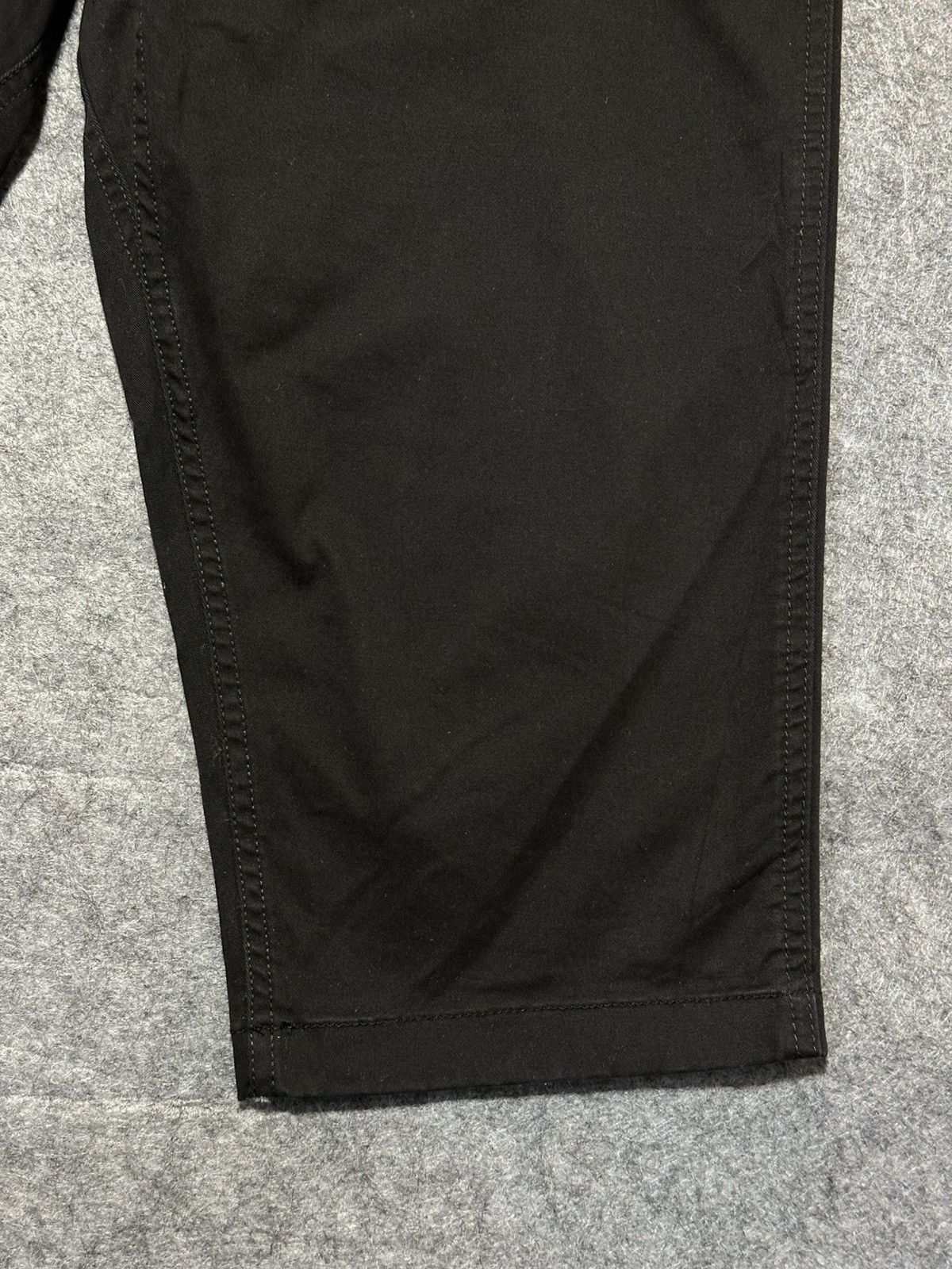 Gramicci Gramicci Stretch Twill Mid-Cut Pants in black. Size US 29 - 4 Thumbnail