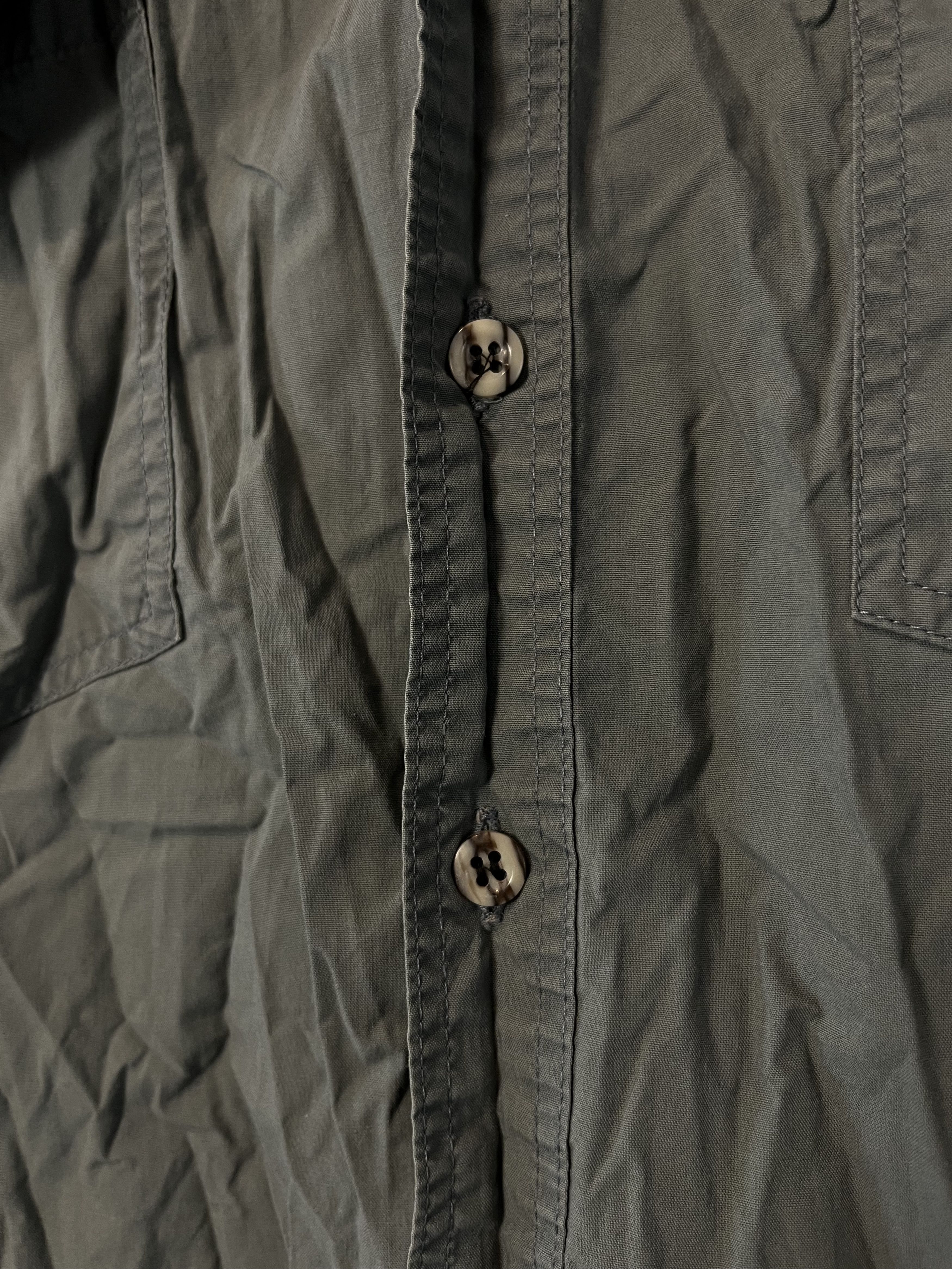 Fjallraven × Vintage Vintage 90s Fjallraven Khaki Embroidered Logo Shirt Size US L / EU 52-54 / 3 - 8 Thumbnail