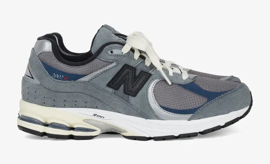 JJJJound × New Balance JJJJound x New Balance 2002R Size US 6 / EU 39 - 3 Thumbnail