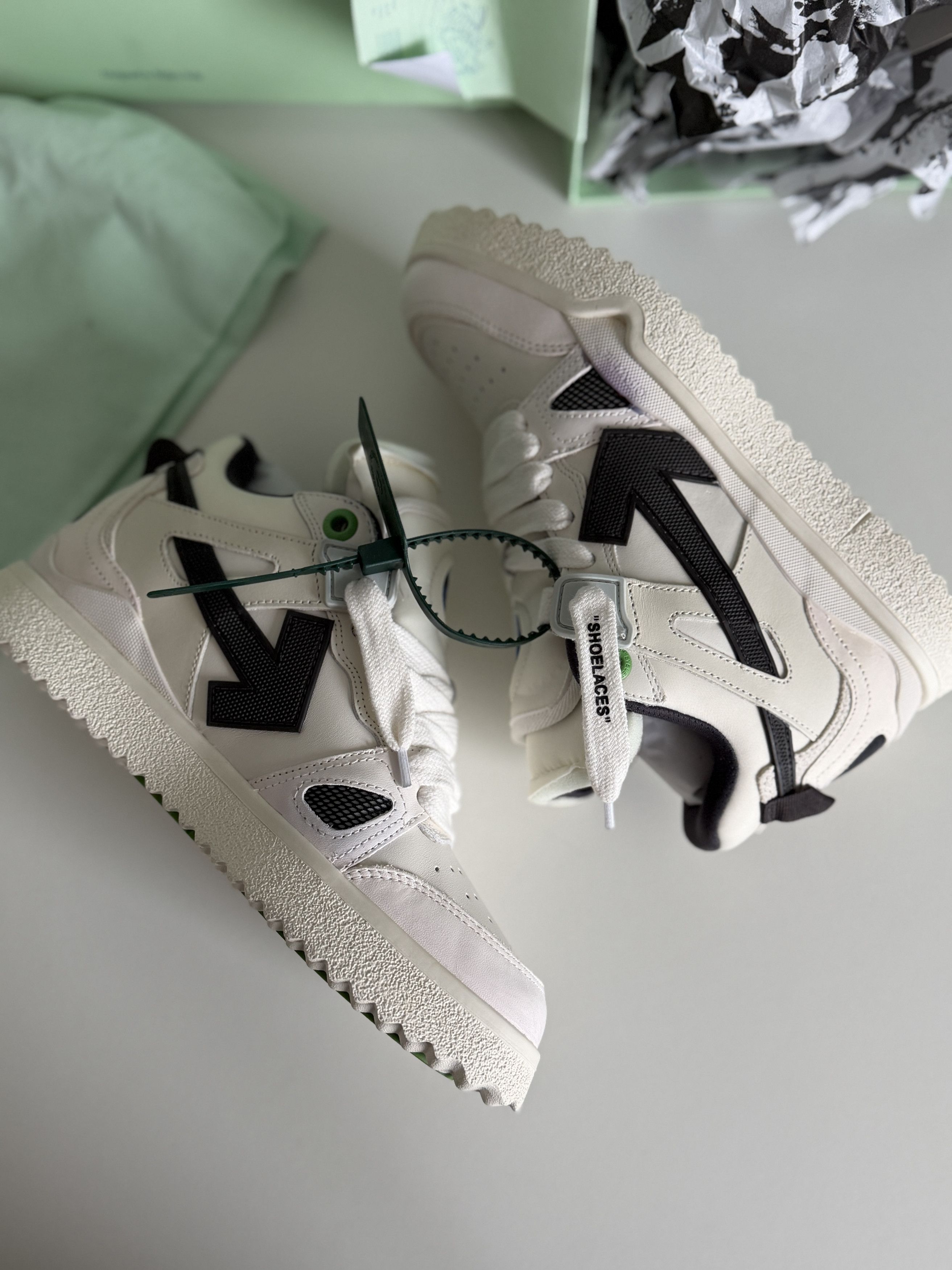 Off-White Off White Sneakers Size US 9 / IT 39 - 9 Thumbnail