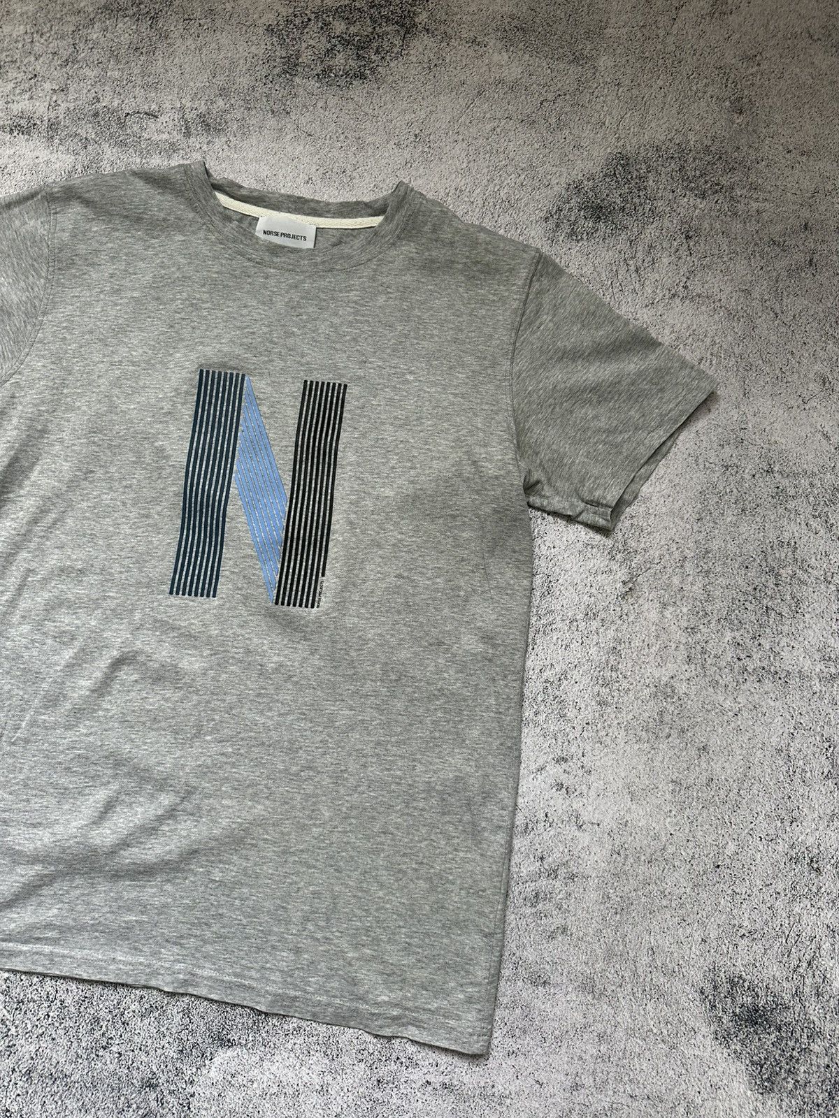 Norse Projects Norse Project Gray T-shirt Centre Logo Size US M / EU 48-50 / 2 - 3 Thumbnail