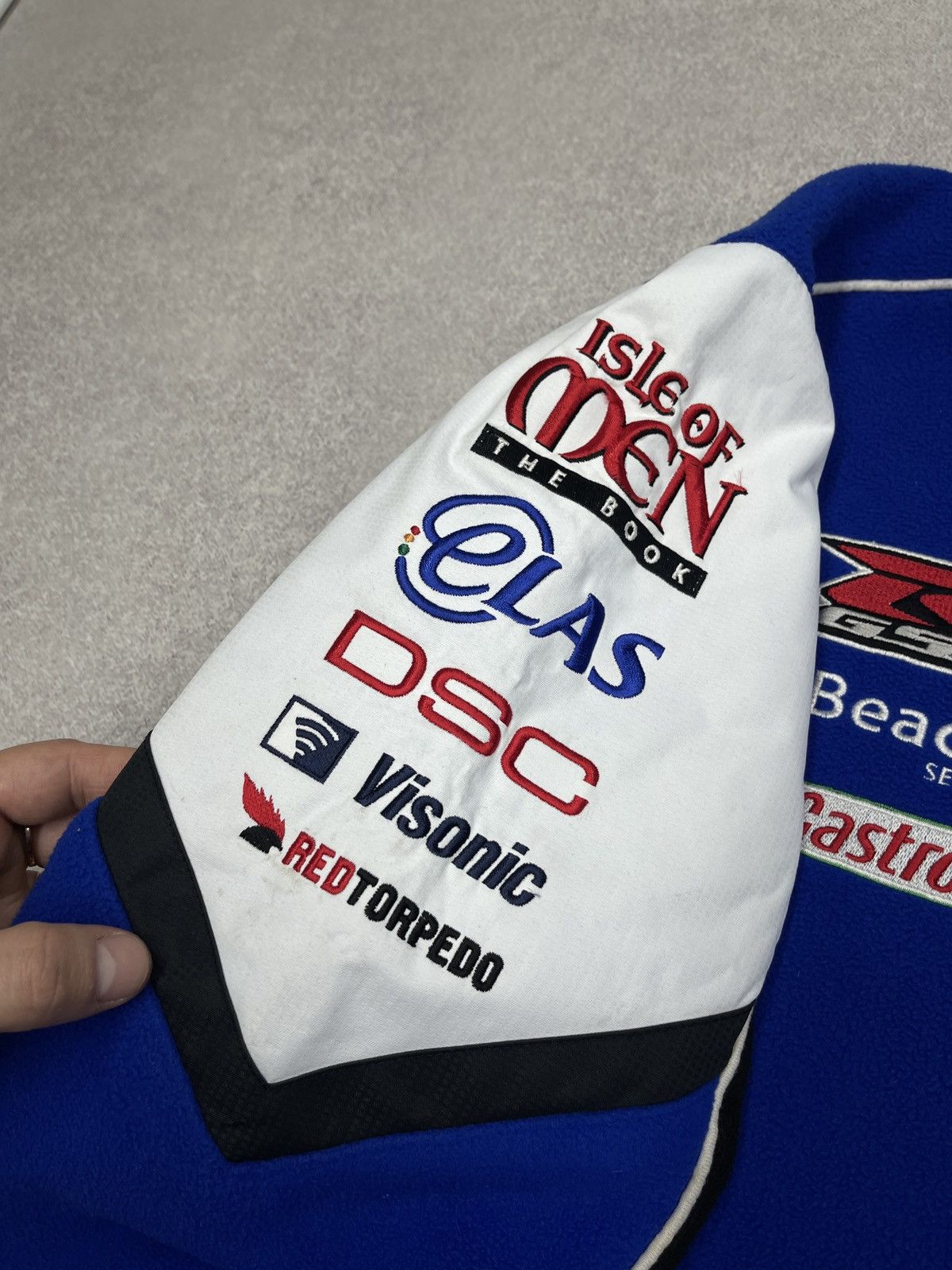 Formula 1 Suzuki Tyco TAS Racing Team Fleece Jacket GSX-R Castrol Size US L / EU 52-54 / 3 - 9 Thumbnail