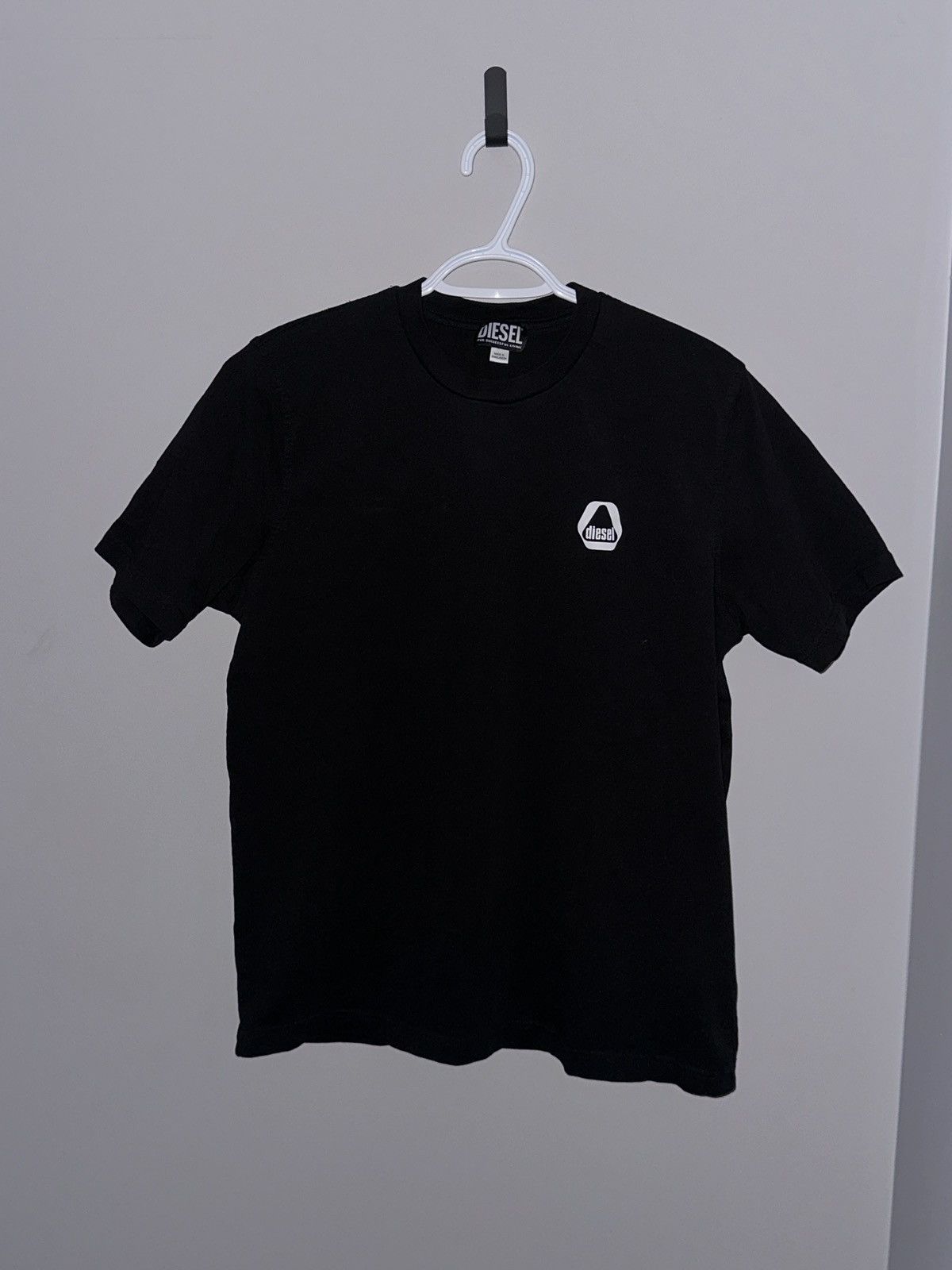 Diesel Diesel Small Logo Tee – Black Size US L / EU 52-54 / 3 - 1 Thumbnail